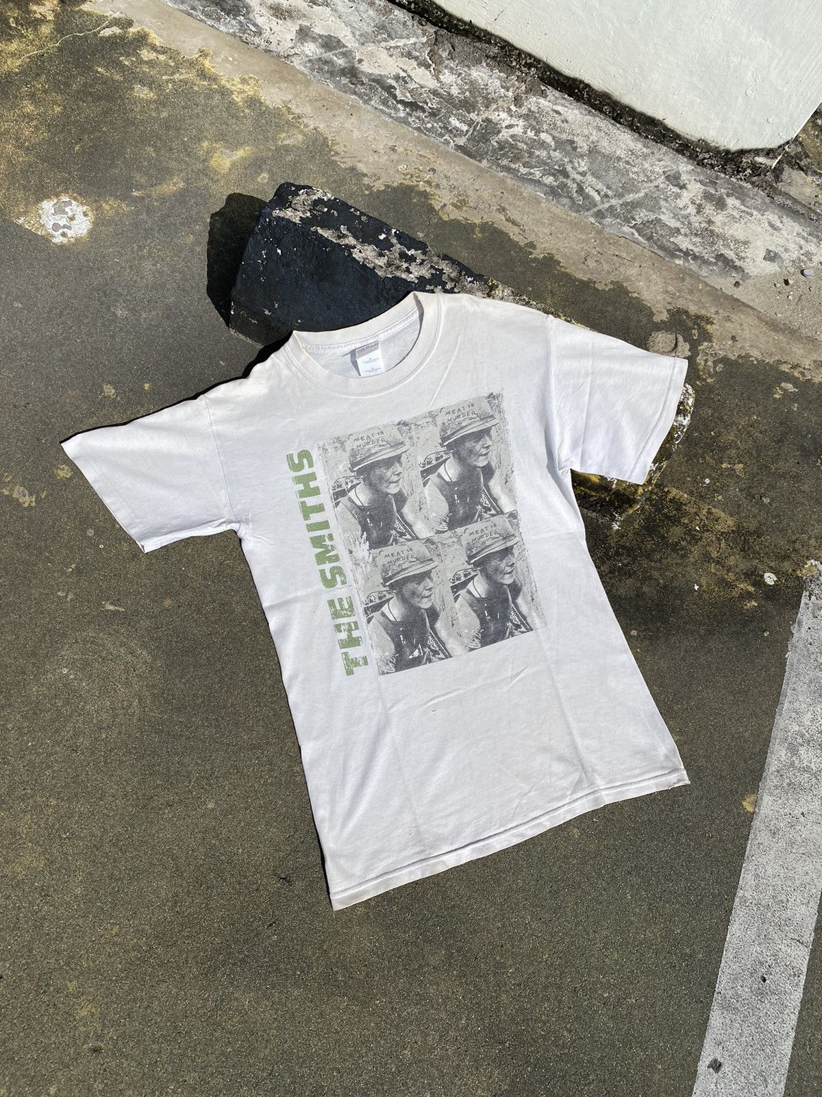 Band Tees Vintage The Smiths Meat is murder t-shirt Size US S / EU 44-46 / 1 - 3 Thumbnail