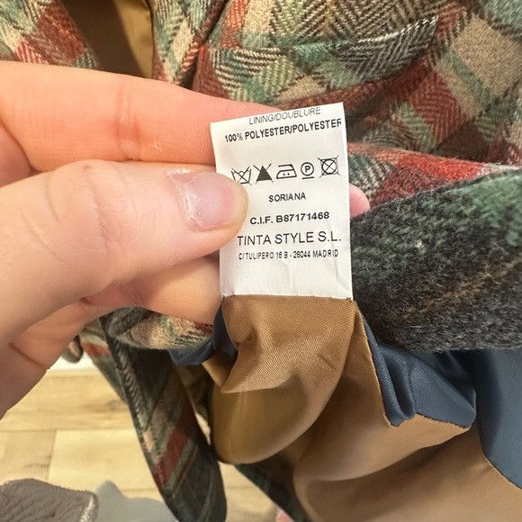 Other NWOT- BARIOLOCHE WOOL BLAZER Size S / US 4 / IT 40 - 8 Thumbnail
