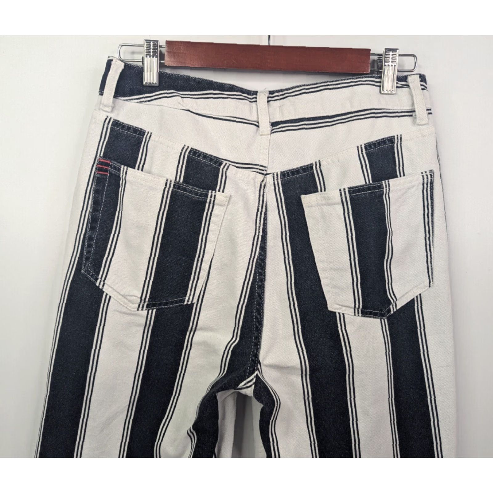 Bdg BDG Women’s Jeans 28W White Black Stripes Cotton High Rise Tapered Leg Pocket Denim Vintage: No Mens Women Size 28" / US 6 / IT 42 - 5 Thumbnail