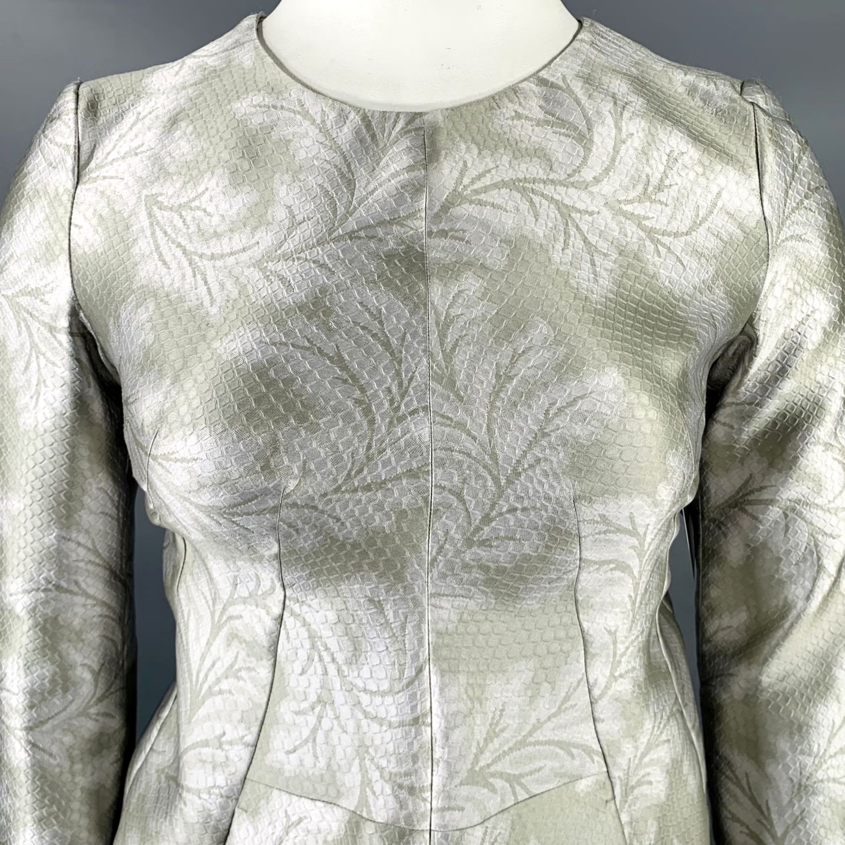 Jil Sander JIL SANDER Dress Size 10 Grey Silver Polyester Silk Embossed A-Line Women Size L / US 10 / IT 46 - 2 Thumbnail