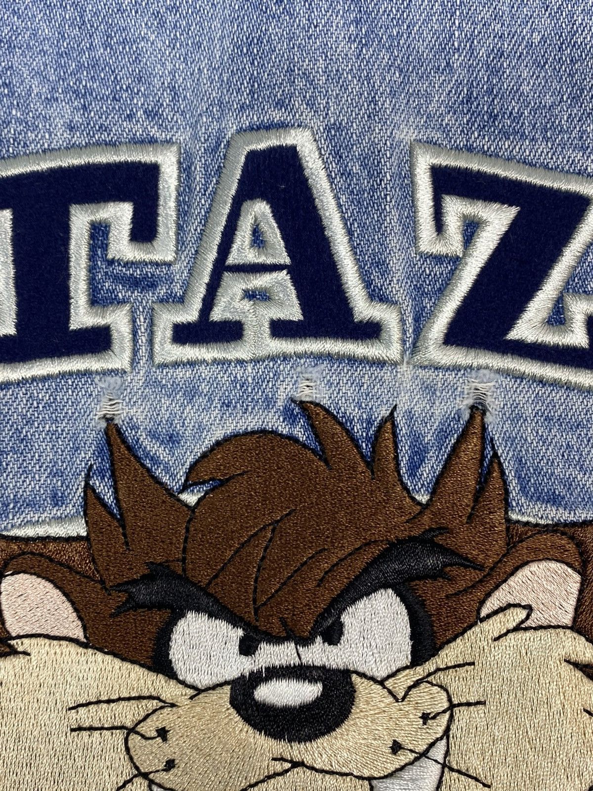 Harley Davidson Rare 90s Harley Davidson Taz Looney Tunes Washed Denim Shirt Size US L / EU 52-54 / 3 - 16 Thumbnail