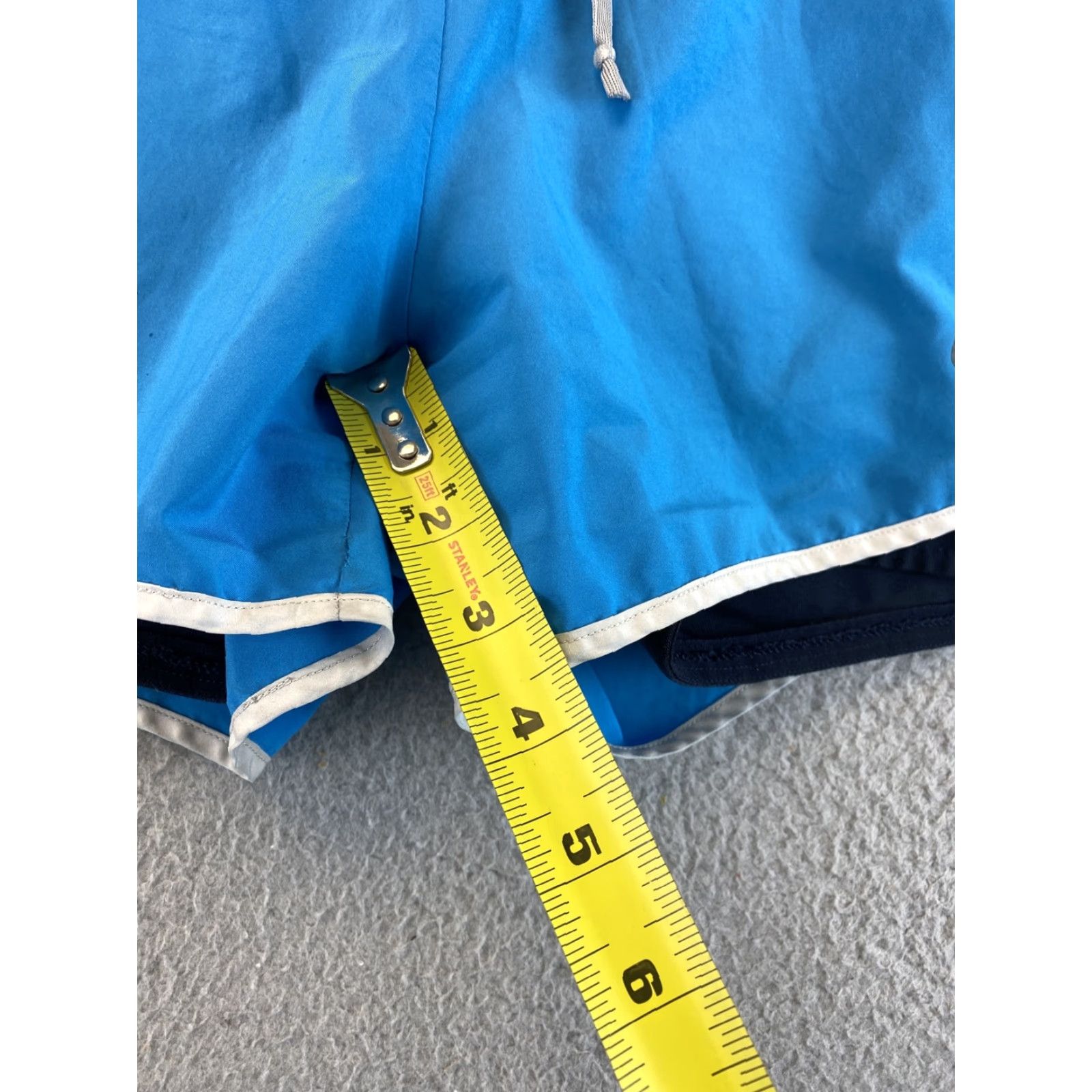Nike Nike Women Running Shorts Blue Elastic Waist 30-32 Inseam NA Size M Athletic Nike Shorts Women’s Athletic Sportswear 78-66 (M) Size 32" / US 10 / IT 46 - 7 Thumbnail