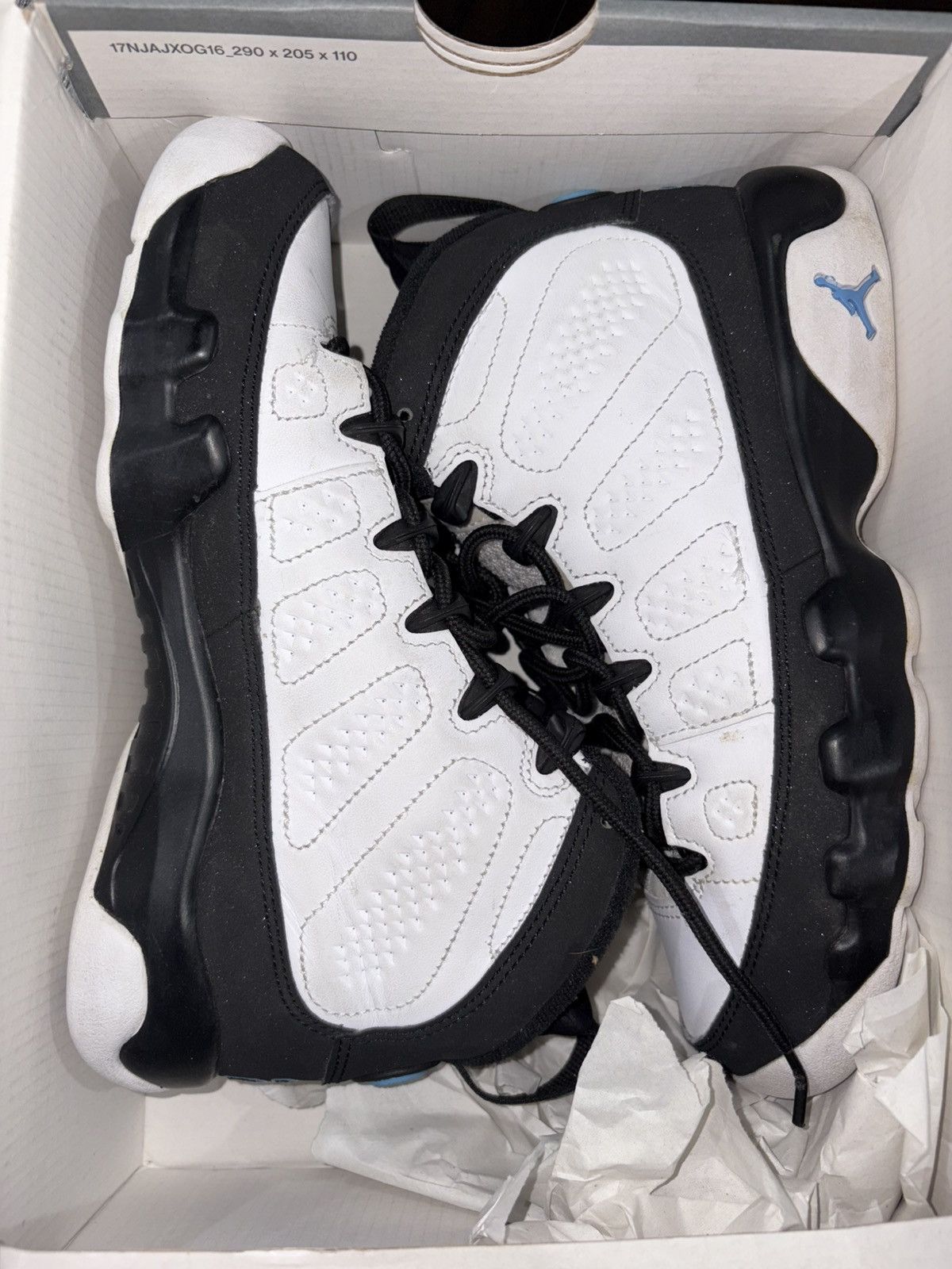Jordan Brand Air Jordan 9 Retro 'University Blue' GS 4.5Y/6W Size US 6 / IT 36 - 1 Thumbnail
