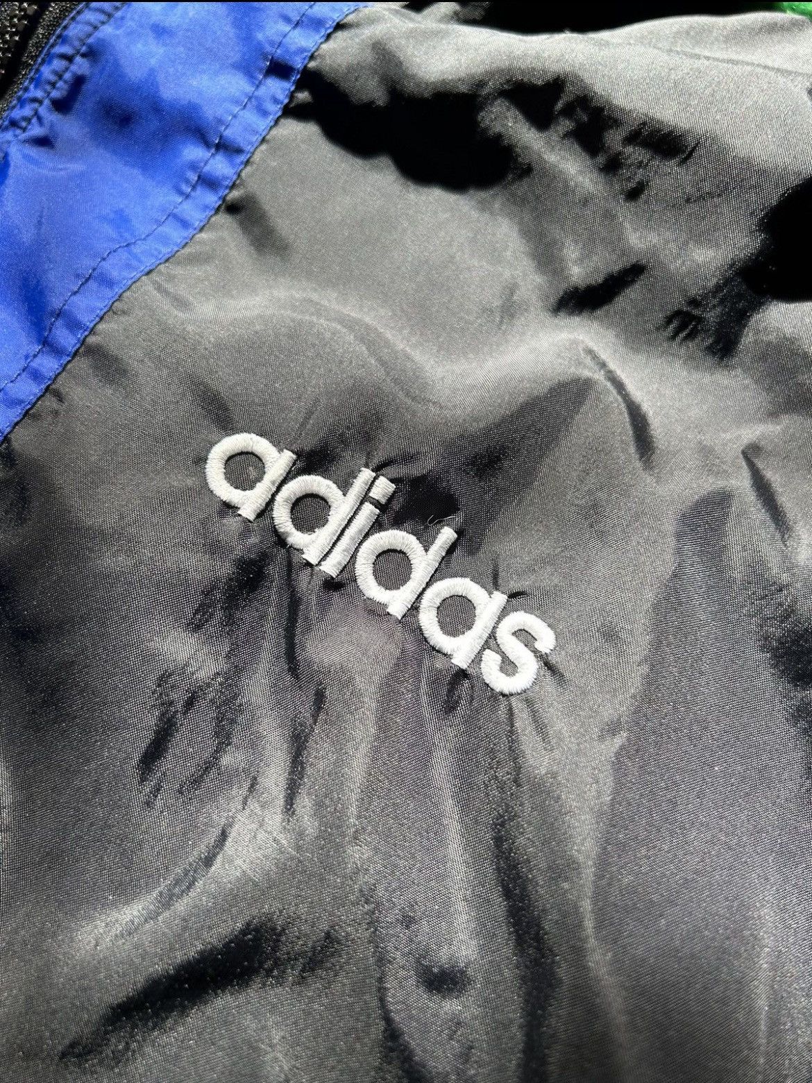 Adidas Vintage Adidas Windbreaker Light Jacket Size Large Preowned Size US L / EU 52-54 / 3 - 2 Thumbnail