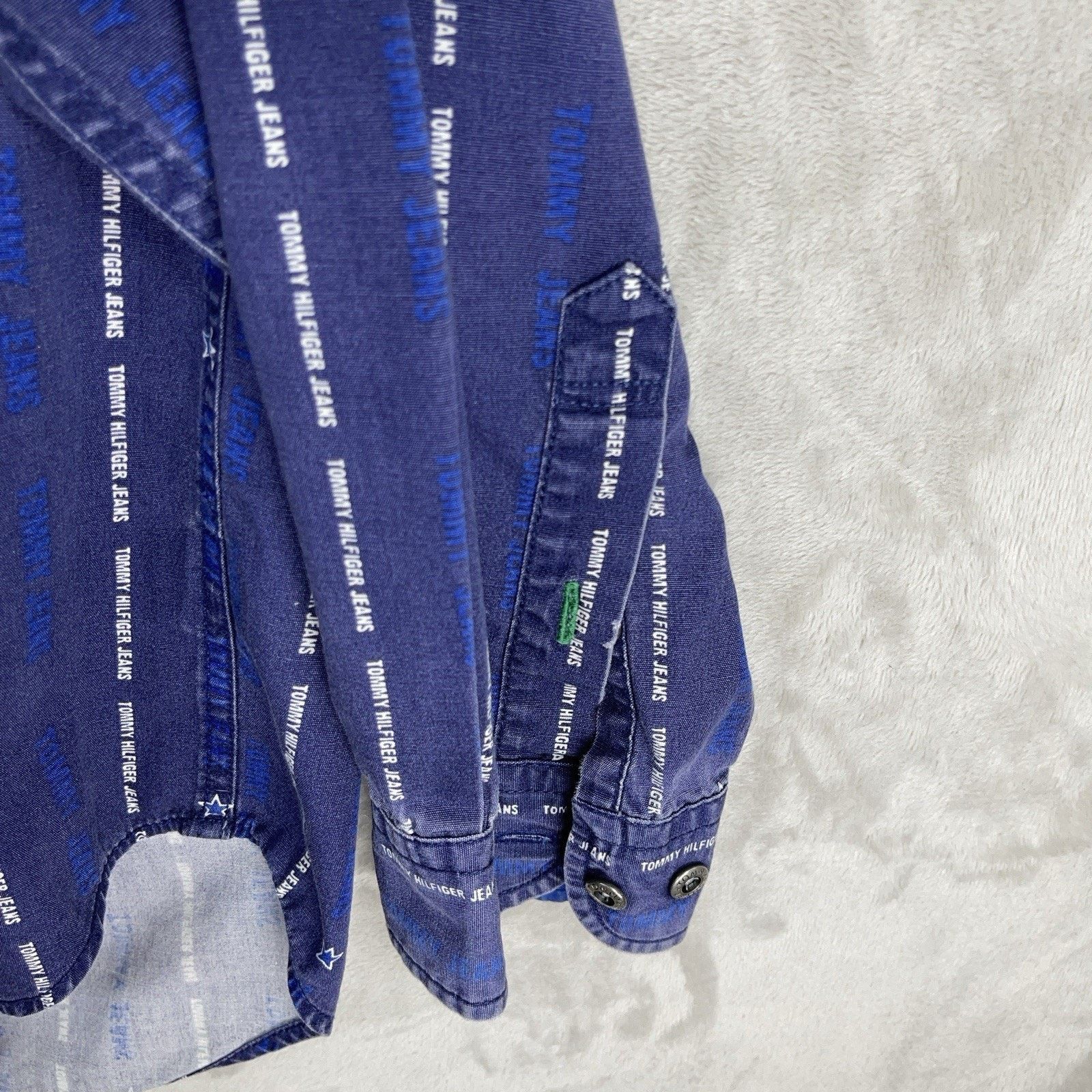 Tommy Hilfiger Vtg 90s Tommy Jeans AOP Monogram Denim Shirt Fade Wash Rare Size US L / EU 52-54 / 3 - 8 Thumbnail