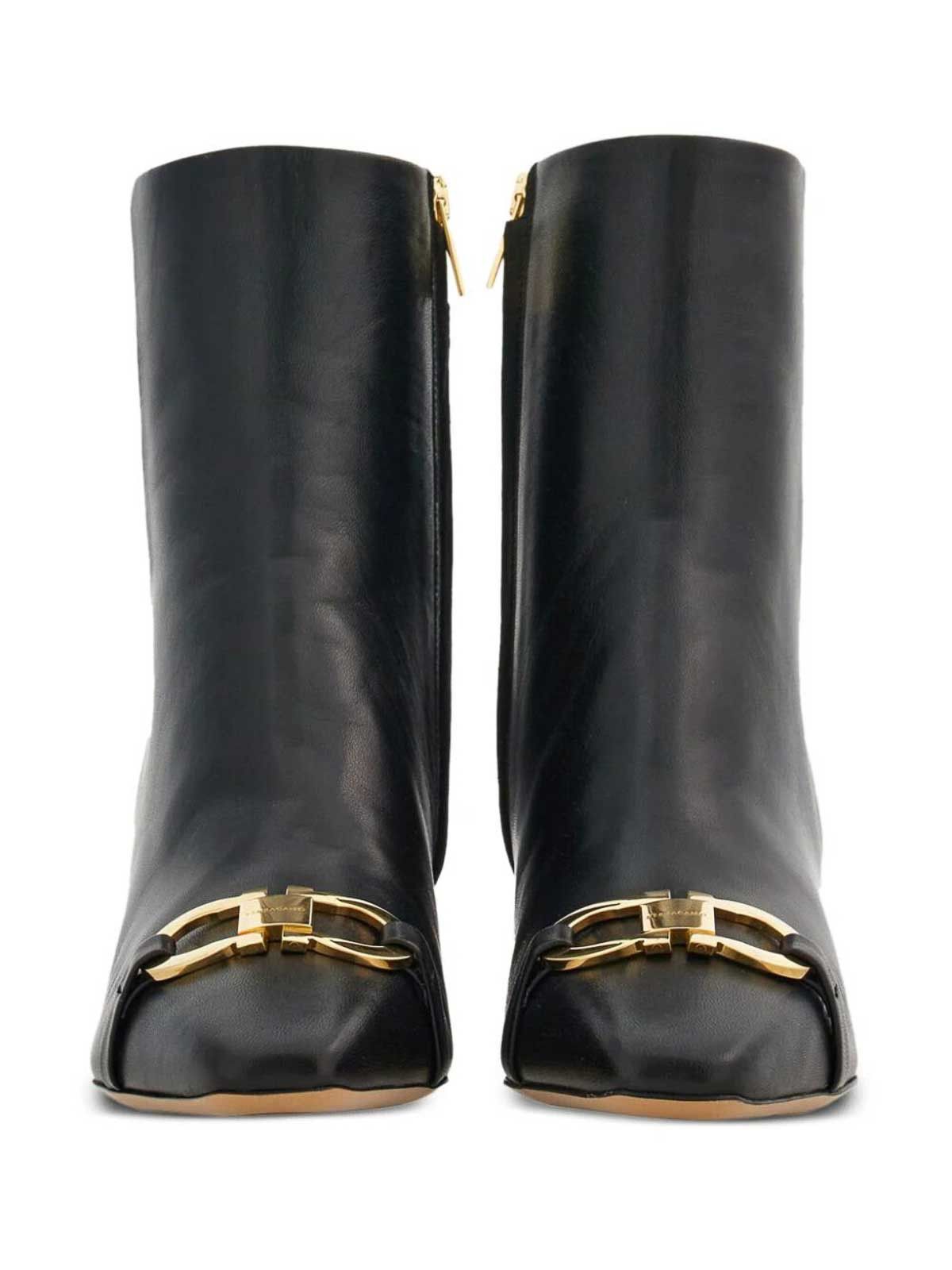 Salvatore Ferragamo o1s1rm0526 Gancini-buckle Ankle Boots in Black Size US 6 / IT 36 - 3 Thumbnail