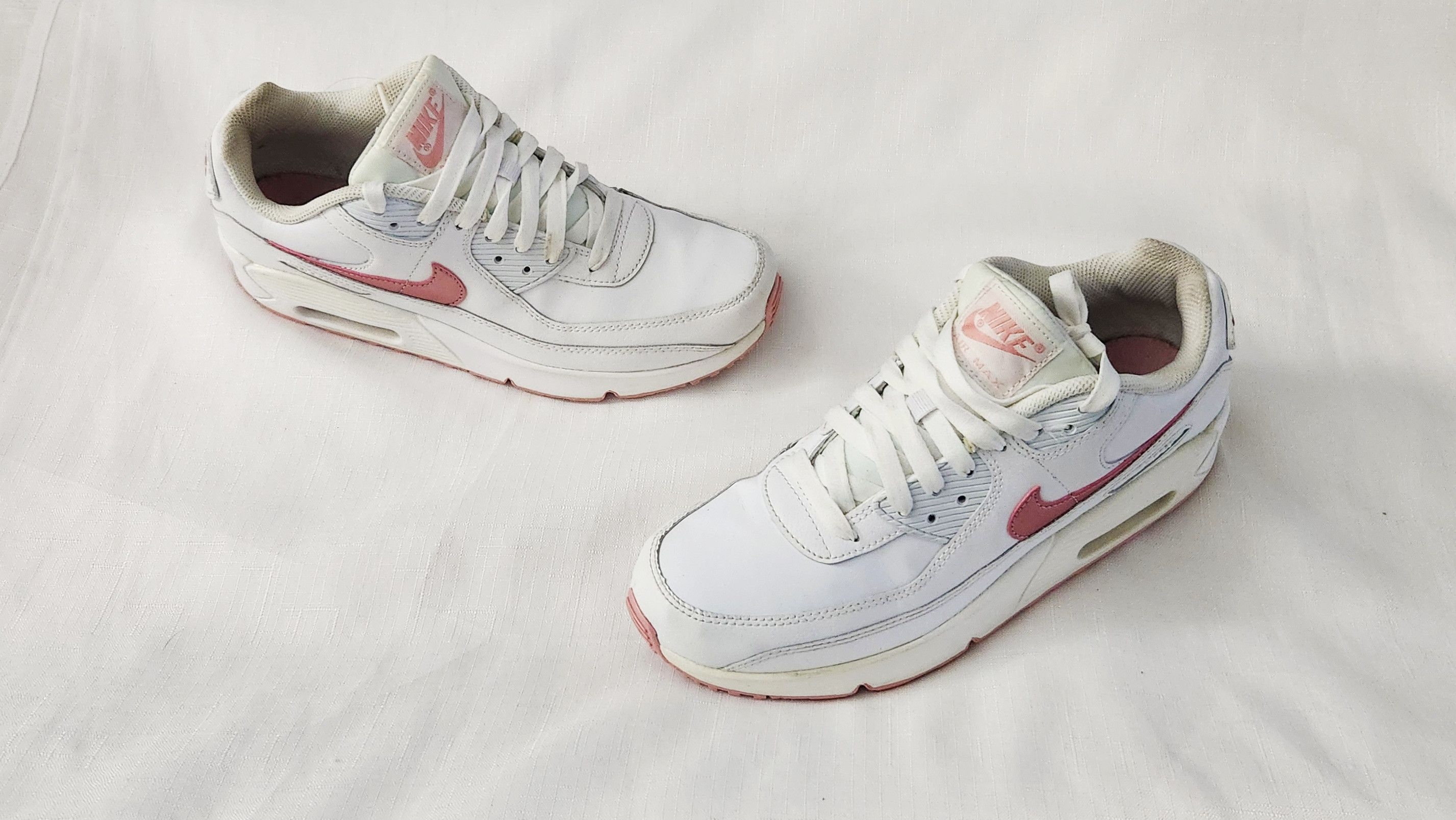 Nike Nike Air Max 90 LTR GS White Pink Glaze CD6864-115 GS 7y 8.5 Size US 8.5 / IT 38.5 - 1 Thumbnail