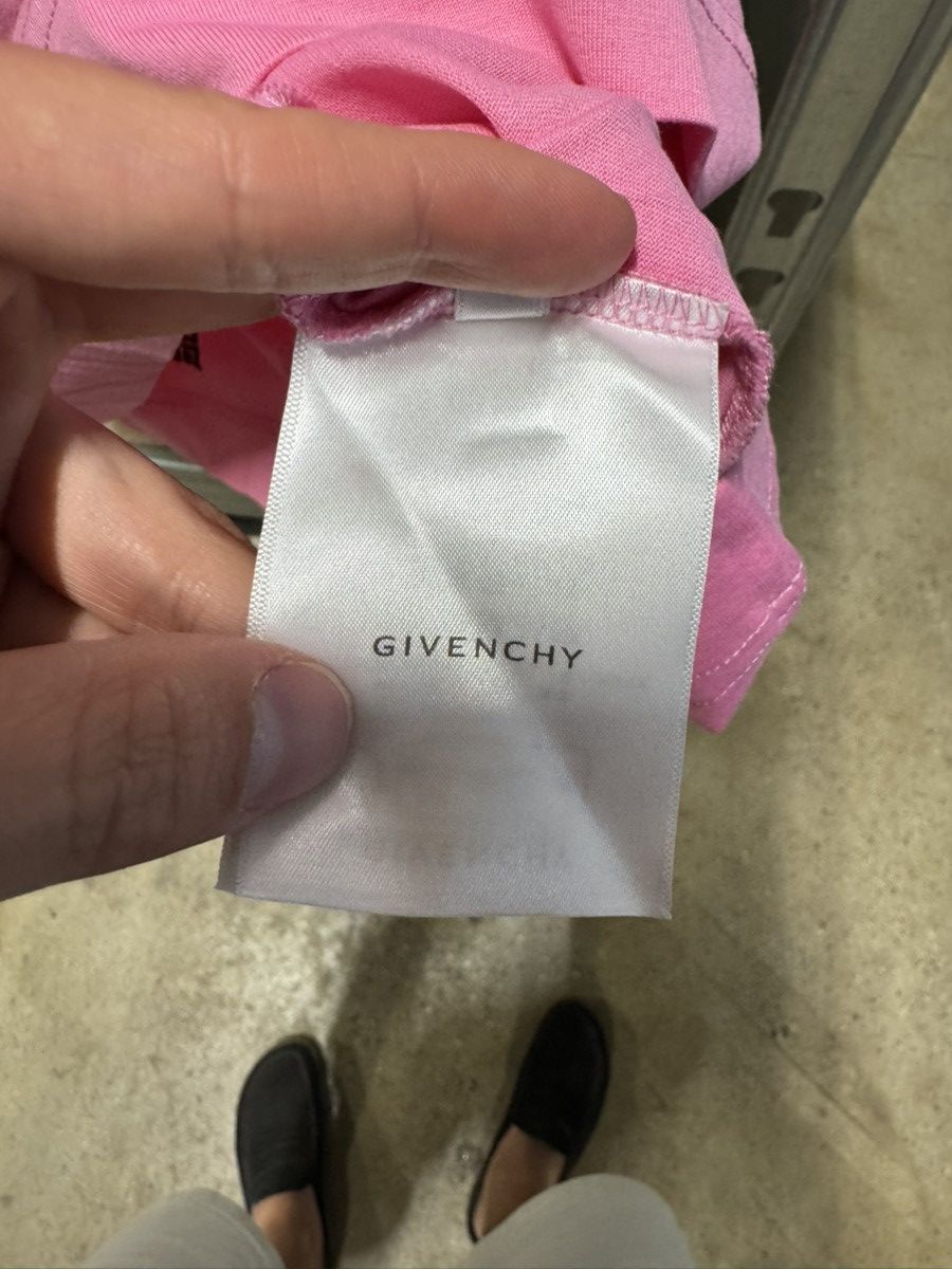 Givenchy Givenchy Logo Embroidery T-Shirt NEW 600$ Size US XXL / EU 58 / 5 - 4 Thumbnail