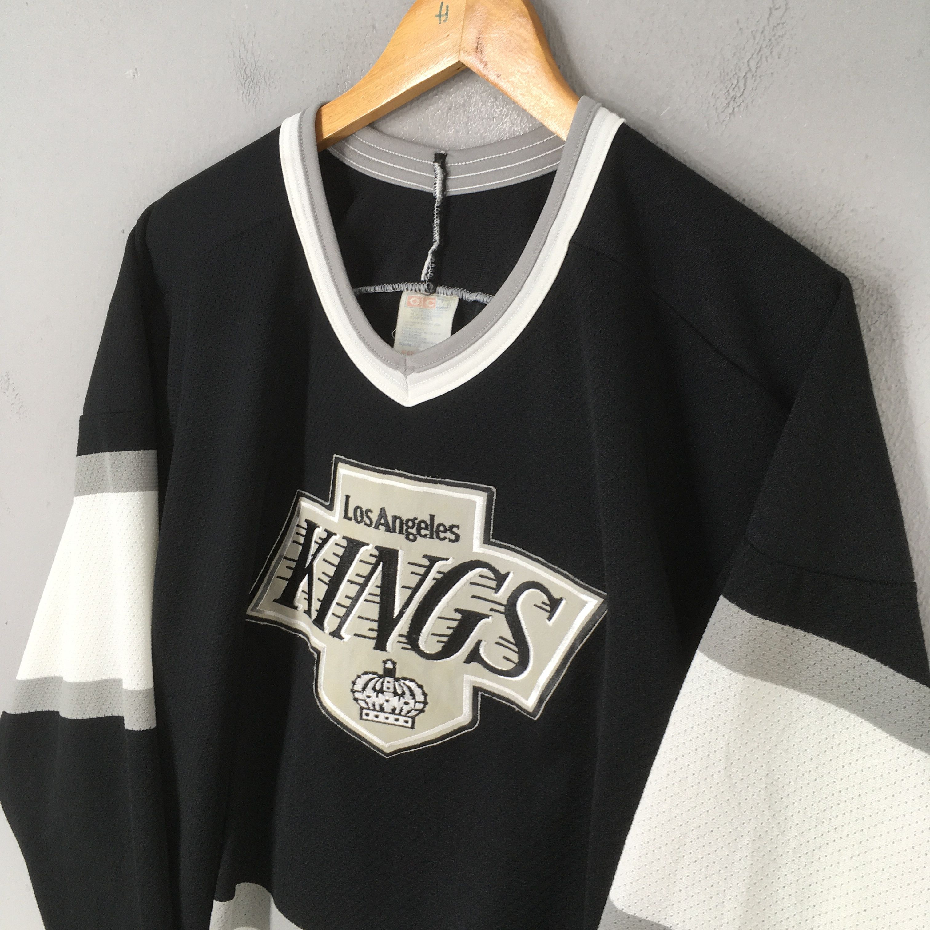 NHL Vintage 1990s Los Angeles Kings NHL Black Jersey M Size US M / EU 48-50 / 2 - 3 Thumbnail