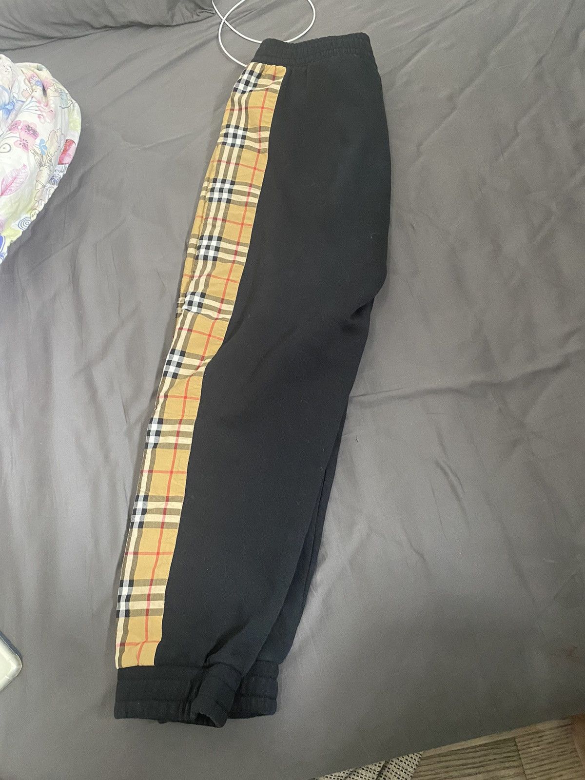 Burberry Burberry BIG Logo pants Size L with cheap shipping!!! Size US 34 / EU 50 - 2 Thumbnail