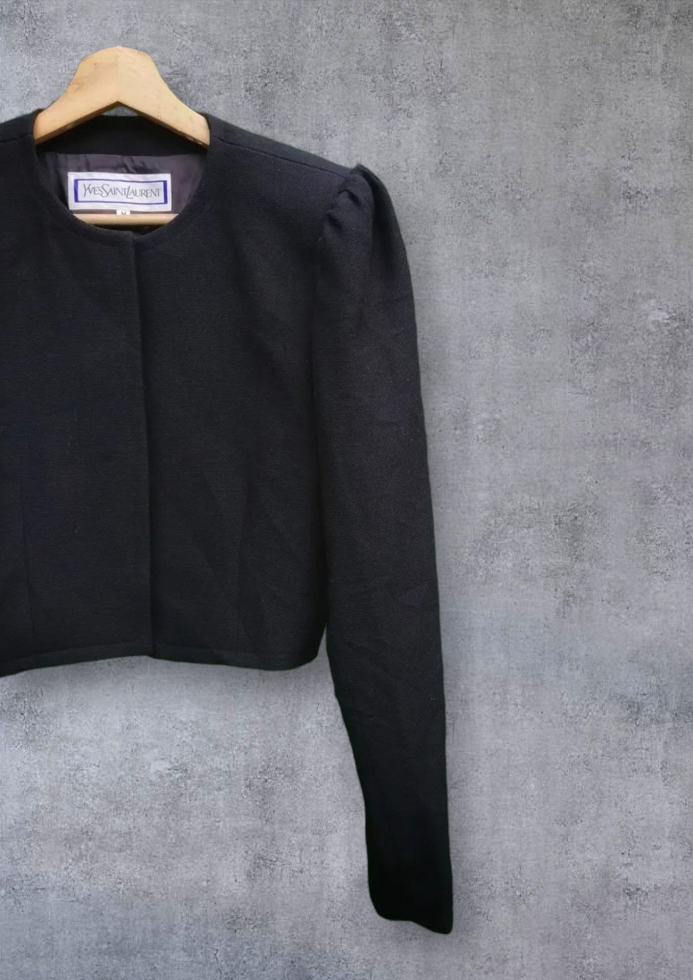 Yves Saint Laurent Vintage Yves Saint Laurent French Fabric Cropped Jacket Size M / US 6-8 / IT 42-44 - 4 Thumbnail