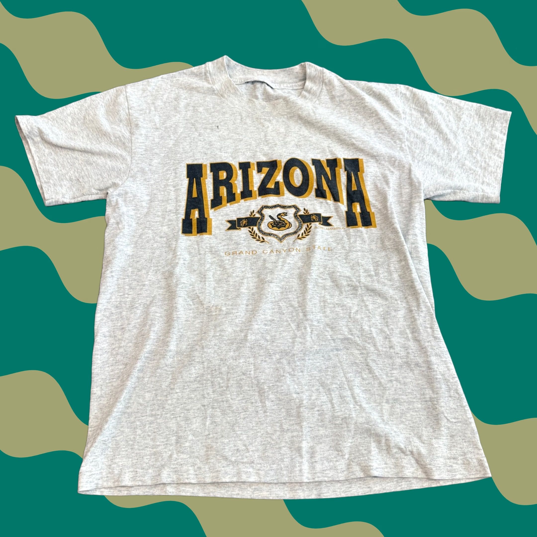 Vintage VINTAGE 90s Y2k Arizona Grand Canyon State Nature Gray Graphic Tee SS Small Mens/Unisex Size US S / EU 44-46 / 1 - 1 Thumbnail