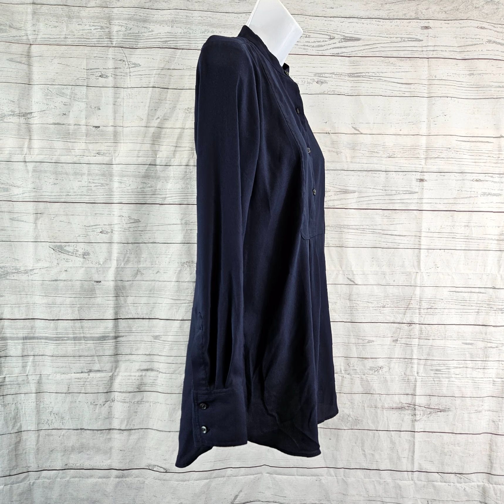 Ann Taylor **Ann Taylor Women Popover Top Size XS Blue Long Sleeve** User: Ann Taylor Women Popover Top Size XS Blue Long Sleeve Size XS / US 0-2 / IT 36-38 - 3 Thumbnail