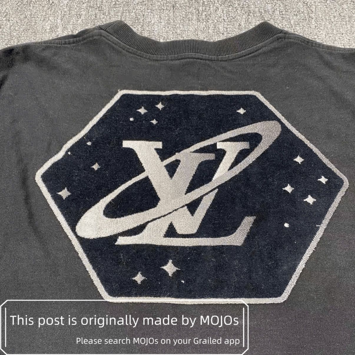 Louis Vuitton Louis Vuitton Space LV Logo Tee mojos14051029 Size US L / EU 52-54 / 3 - 5 Thumbnail
