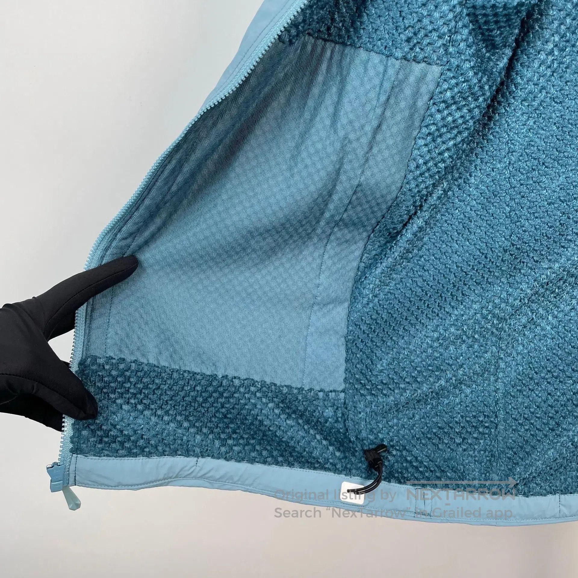 Arc'teryx Arc'teryx Bamboo moon blue lightweight windproof| Size US M / EU 48-50 / 2 - 3 Thumbnail