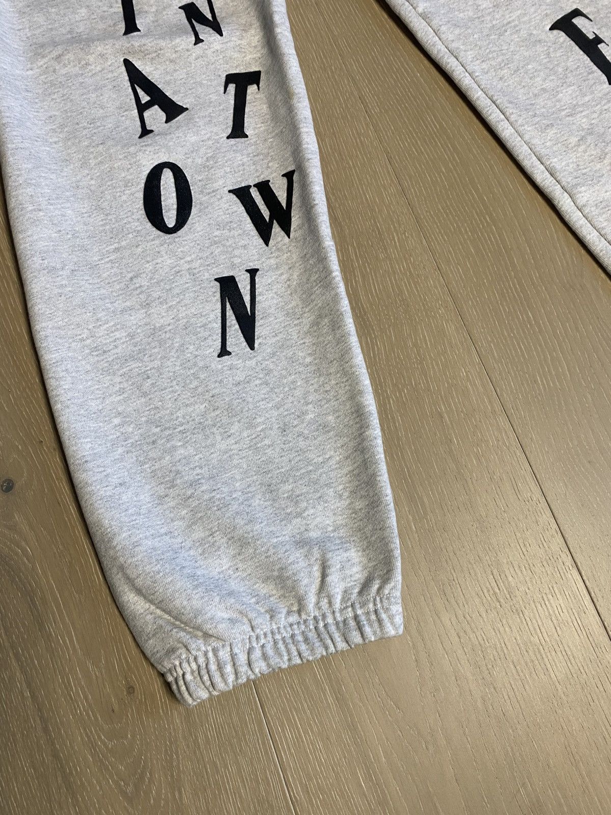 Market Chinatown Market Atelier Sweatpants Size US 36 / EU 52 - 5 Thumbnail