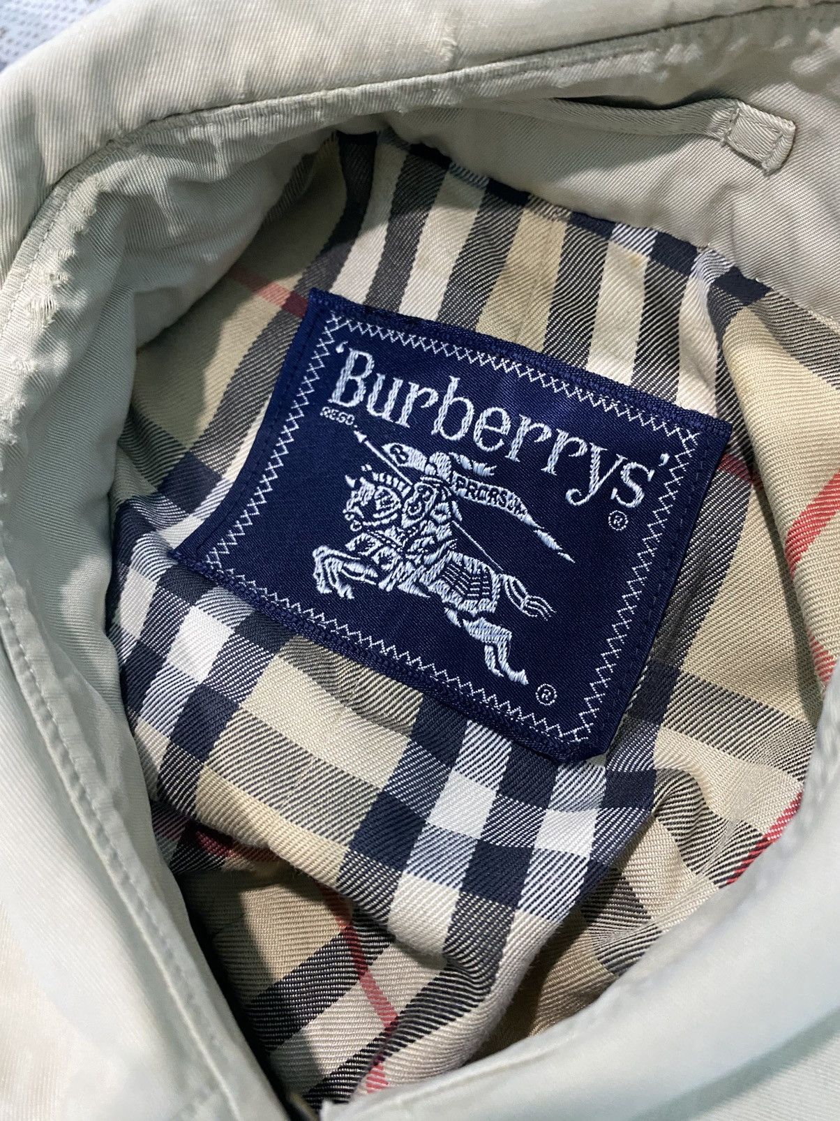 Burberry Vtg Burberry Double Breasted Nova Check Trench Coat Size S / US 4 / IT 40 - 12 Thumbnail