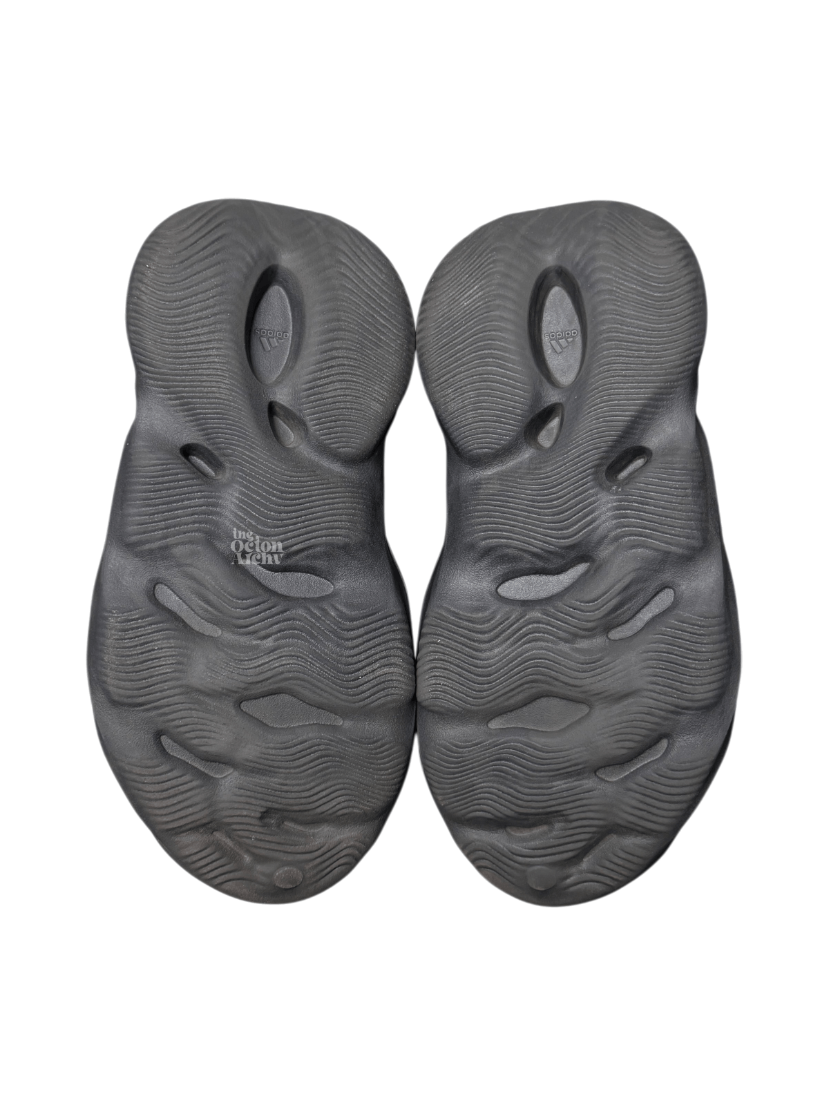 Yeezy adidas Yeezy Foam Runner 'Onyx' 2022 HP8739 Size US 7 / EU 40 - 7 Thumbnail