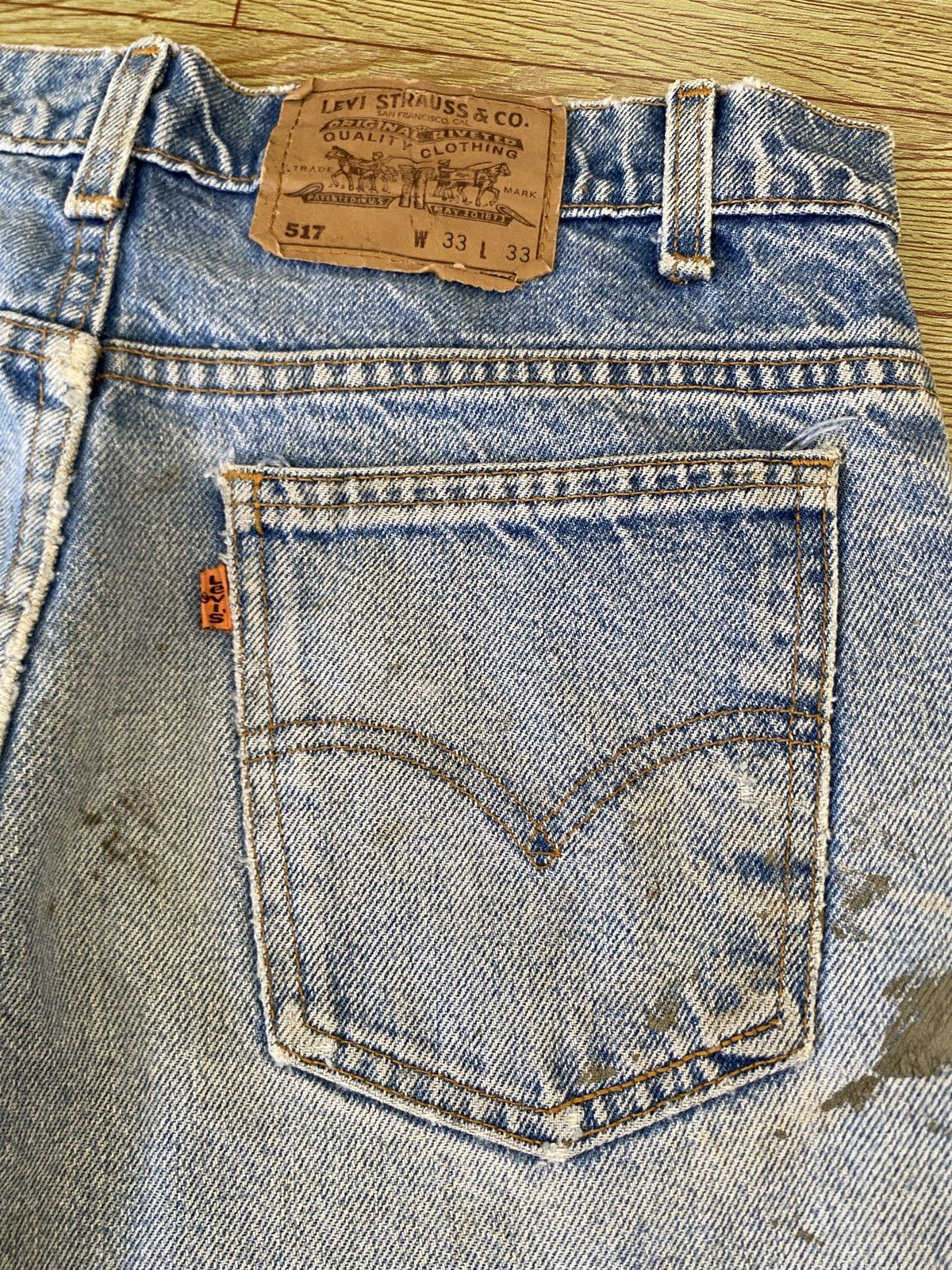 Levi's Vintage Levis Lot 517 Bootcut USA Distressed Jeans 1990s Size US 33 - 5 Thumbnail