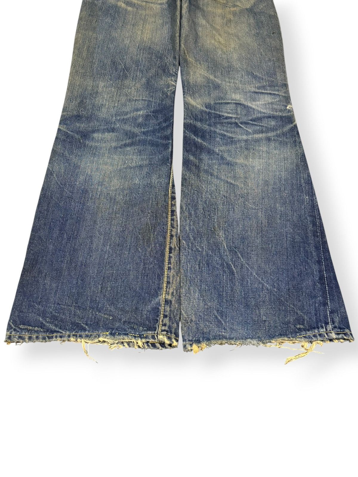 Sugar Cane Vintage 70s Big Stone Mud Wash Thrashed Distress Flare Jeans Size US 29 - 15 Thumbnail
