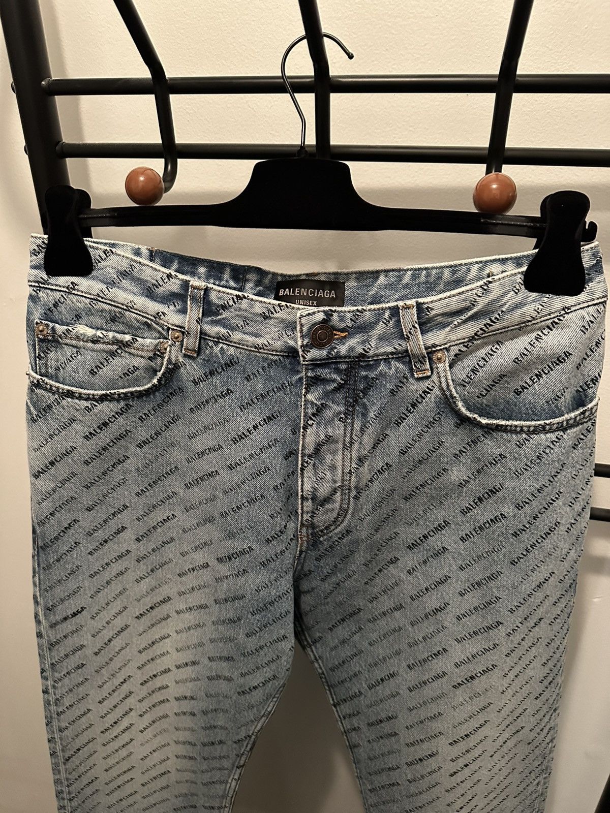 Balenciaga Balenciaga 22 SS Skater Jeans in Black | Grailed