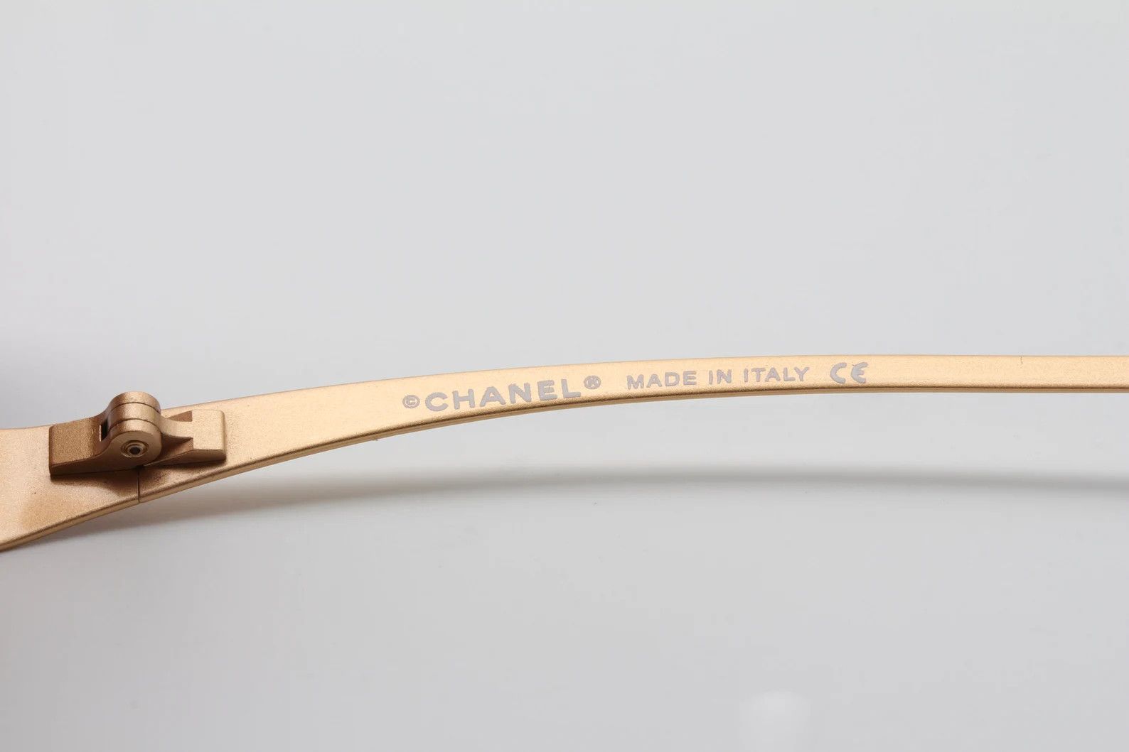 Chanel Chanel Sunglasses 4022 CC Rhinestone 4017 Rimless A0057 Size ONE SIZE - 6 Thumbnail
