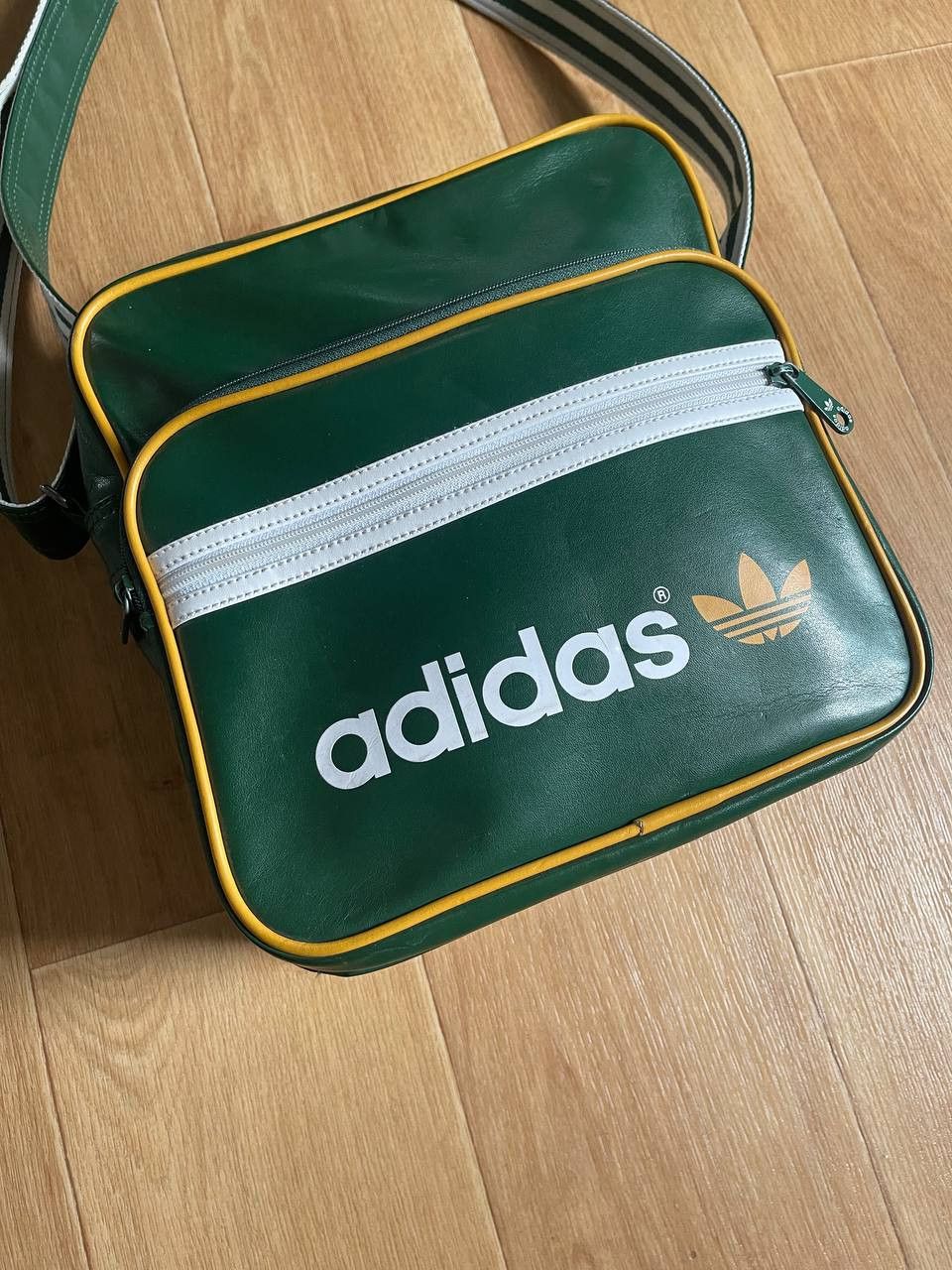 Adidas × Vintage Adidas Messenger Bag Green Yellow Trefoil Logo Retro 90s Size ONE SIZE - 3 Thumbnail