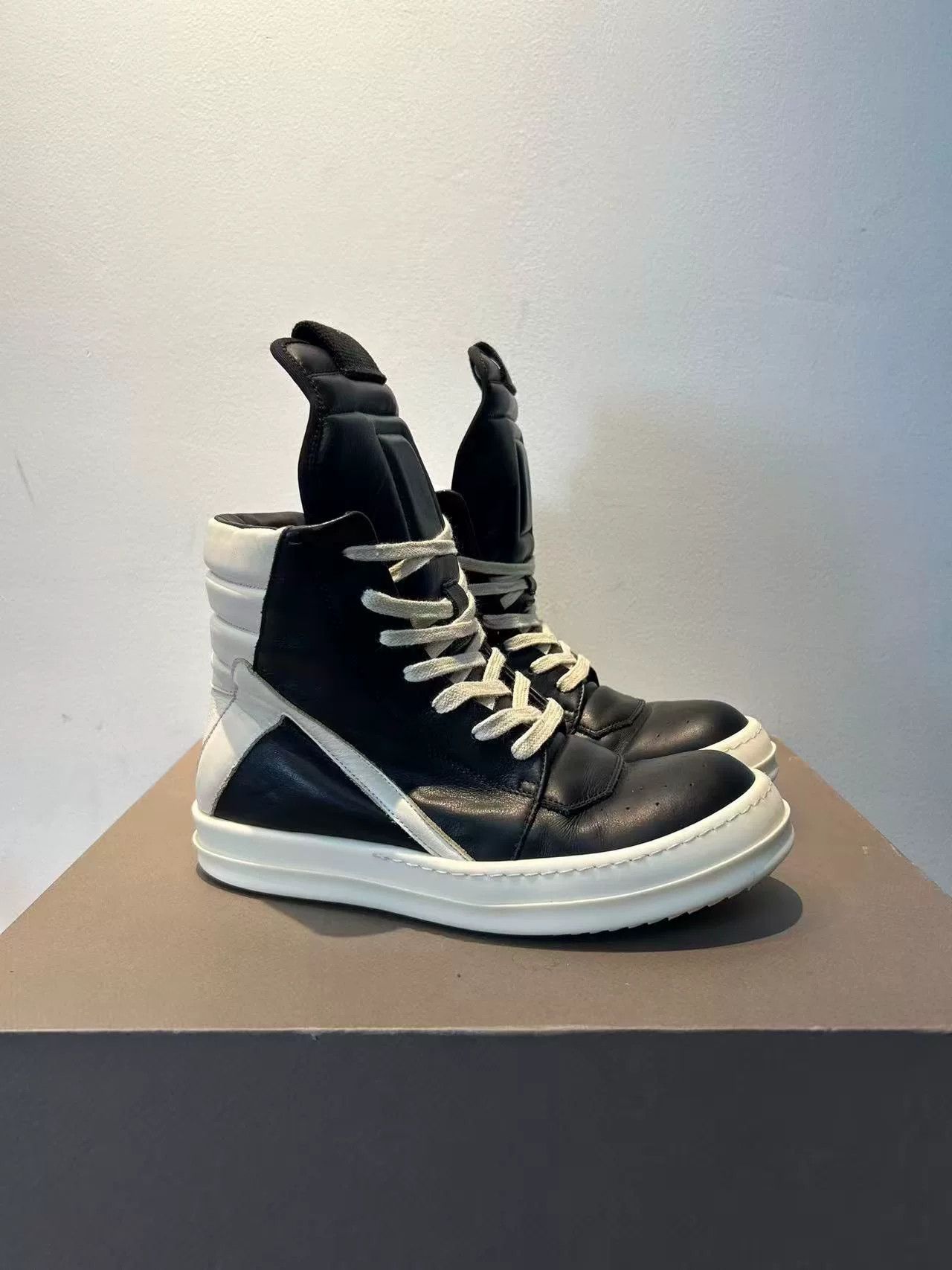 Rick Owens Rick Owens Leather Pink Hitop Sneakers 38 Women Size US 7.5 / IT 37.5 - 1 Thumbnail