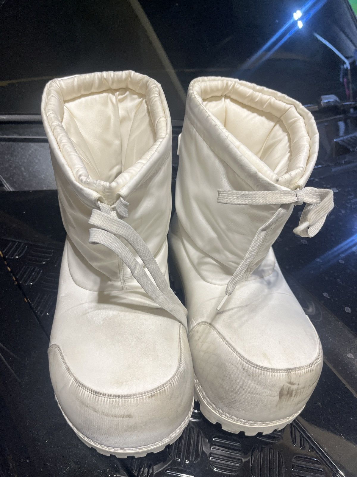 Balenciaga Balenciaga Alaskan Boot Size US 9 / EU 42 - 1 Thumbnail