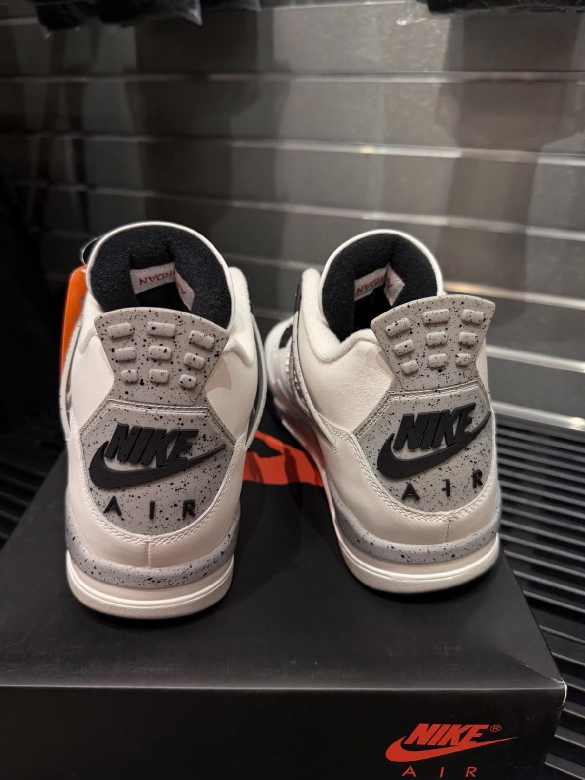 Jordan Brand Mens Size 11.5 Nike Air Jordan 4 Retro OG White Cement New Size US 11.5 / EU 44-45 - 9 Thumbnail