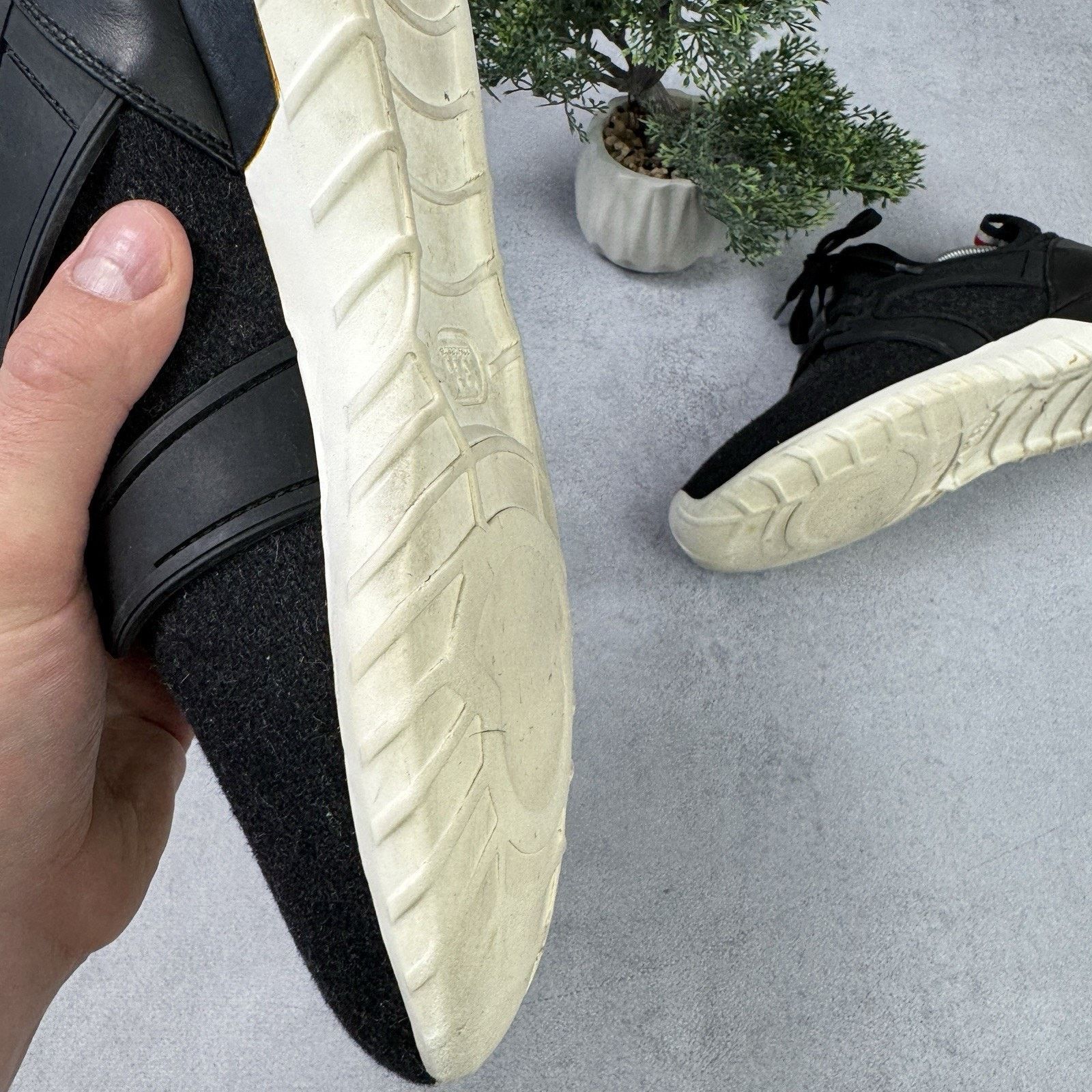 Moncler Moncler Emilien Low Top Trainers Sneakers Black 42 EUR; 9 US Size US 9 / EU 42 - 12 Thumbnail