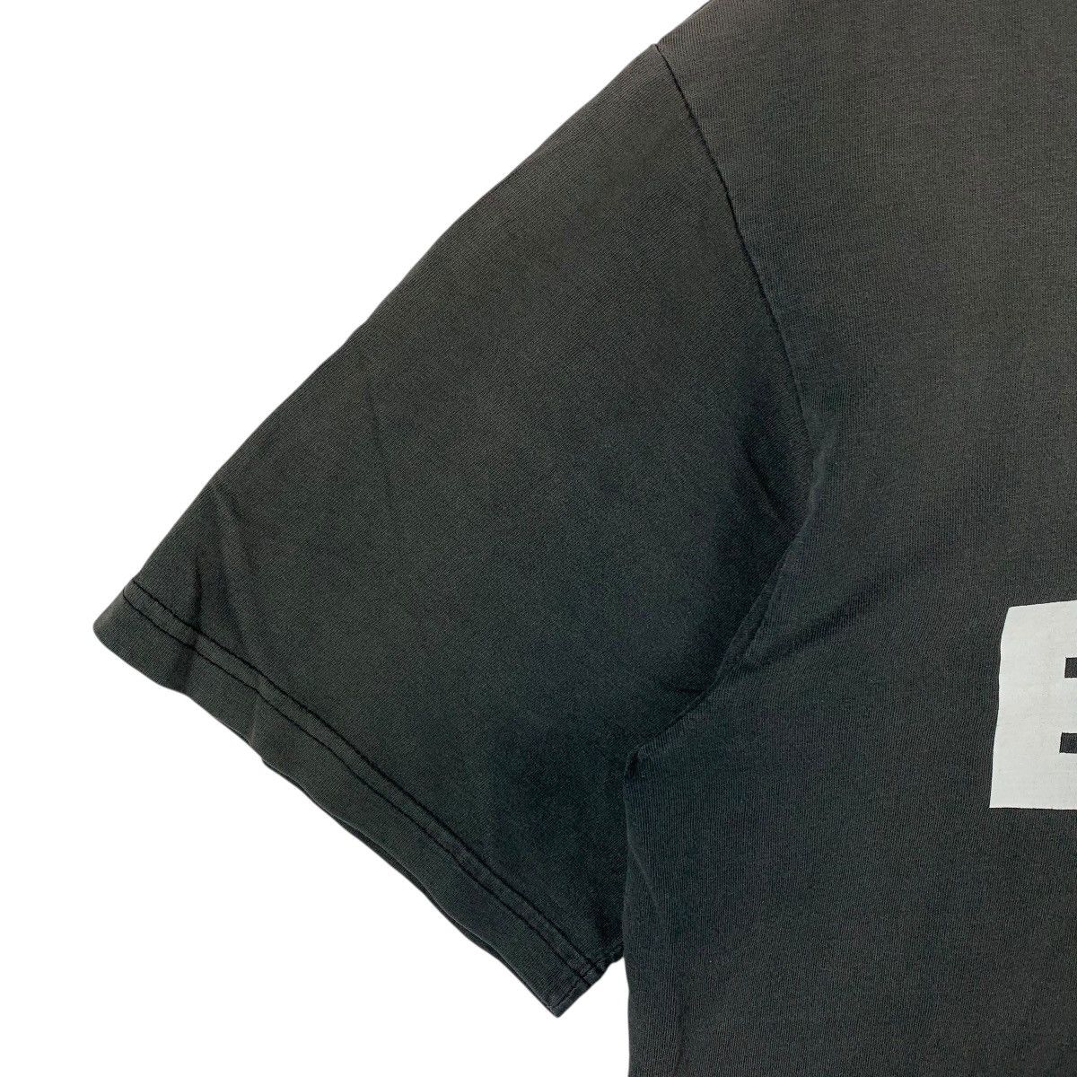 Gildan Vintage Goodenough "Made in Britain" Streetwear Tee Size US L / EU 52-54 / 3 - 6 Thumbnail