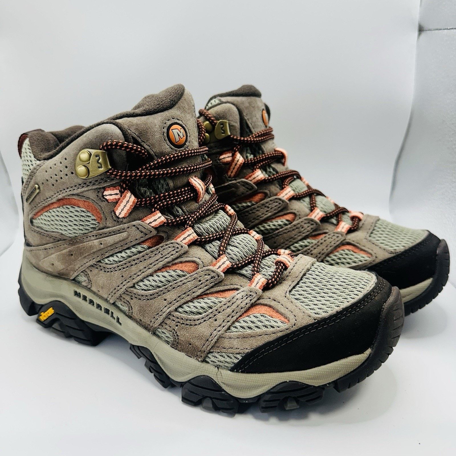 Merrell Size 7.5 - Women’s Merrell Moab 3 Mid Waterproof Vibram Size US 7.5 / IT 37.5 - 2 Thumbnail