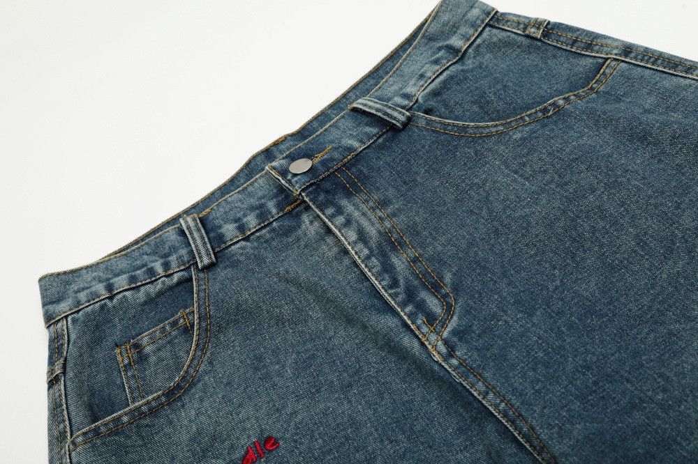 Jean Men's plaid cartoon bear embroidered straight jeans y2k Size US 32 / EU 48 - 3 Thumbnail