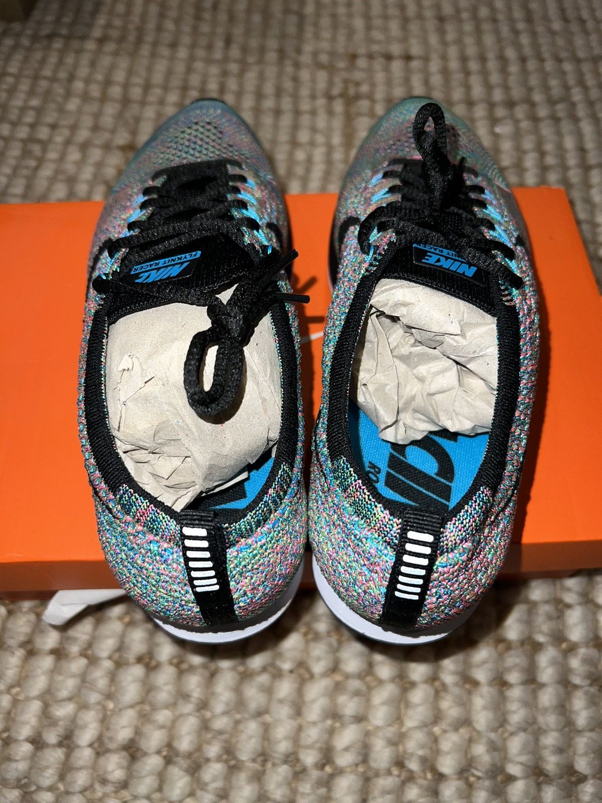Nike Nike Flyknit Racer Multi-Color 2.0 Size US 9 / EU 42 - 4 Thumbnail