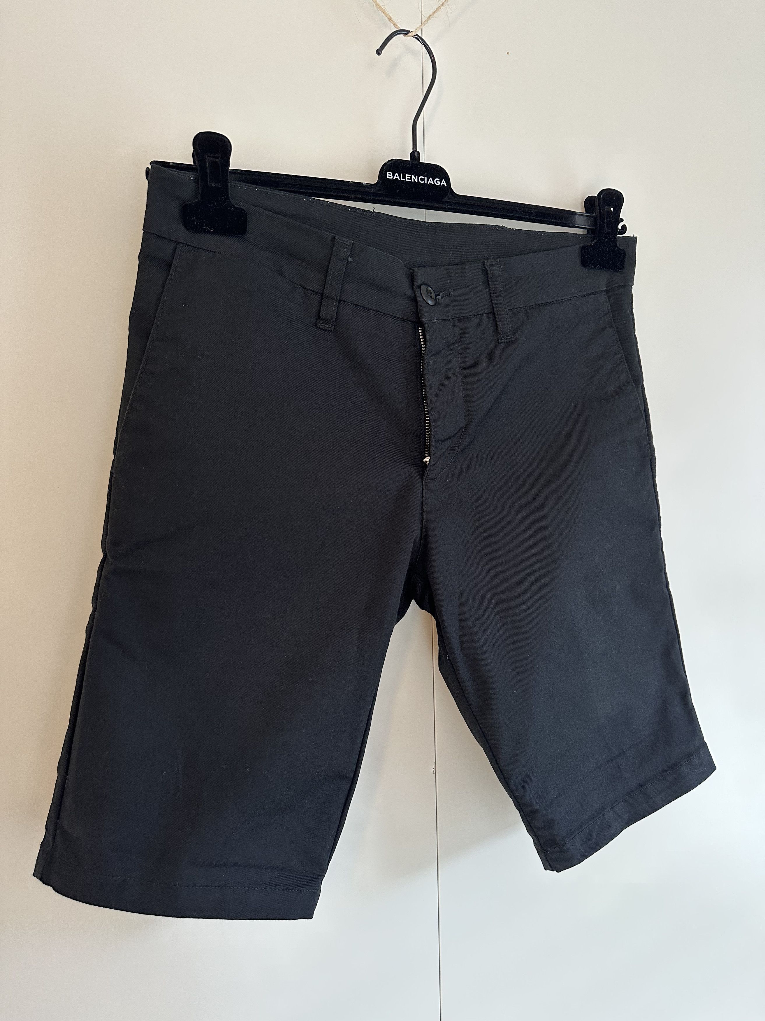 Carhartt × Carhartt Wip Men's shorts in almost new condition Size US 31 - 3 Thumbnail