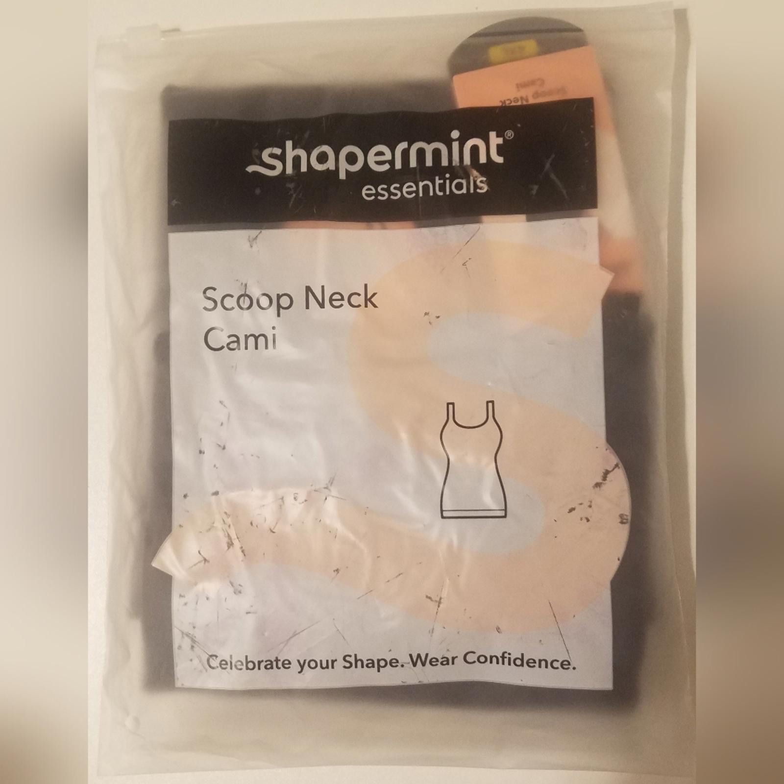 Designer NWT Shapermint Essentials Black Scoop Neck Cami 4XL Size ONE SIZE - 1 Thumbnail
