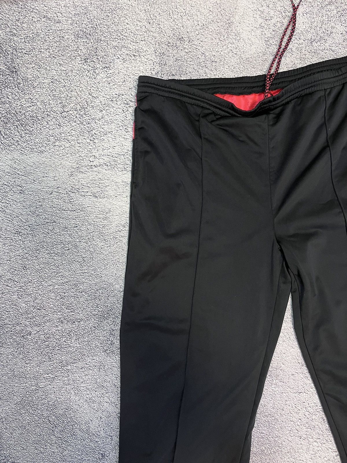 Puma Puma Women Track Pants Baggy Vintage Black To Fit Waist 37 Size 40" / US 18 - 12 Thumbnail