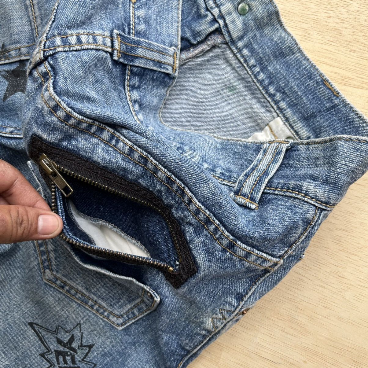 Japanese Brand WORLD WIDE LOVE EVERY DAY WEAR SHORT DENIM MAD PUNK LGB STYL Size US 33 - 2 Thumbnail