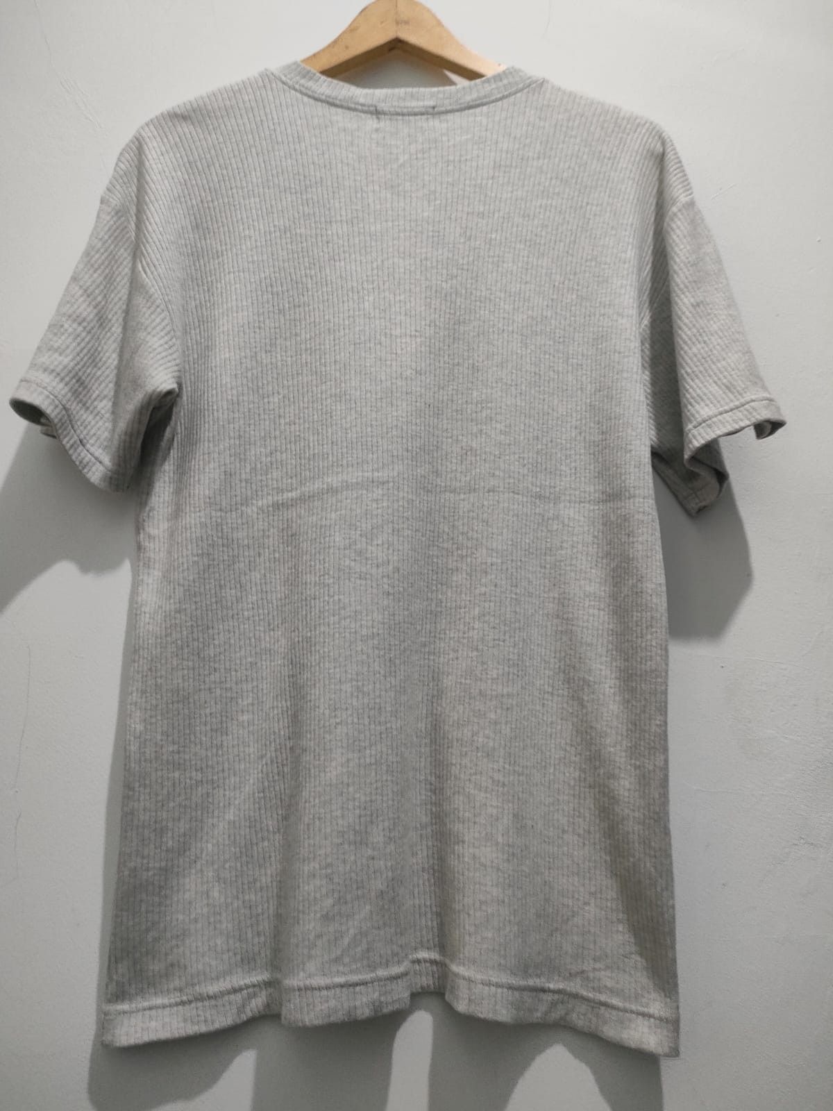 Yves Saint Laurent yves saint laurent v-neck Size US M / EU 48-50 / 2 - 5 Thumbnail