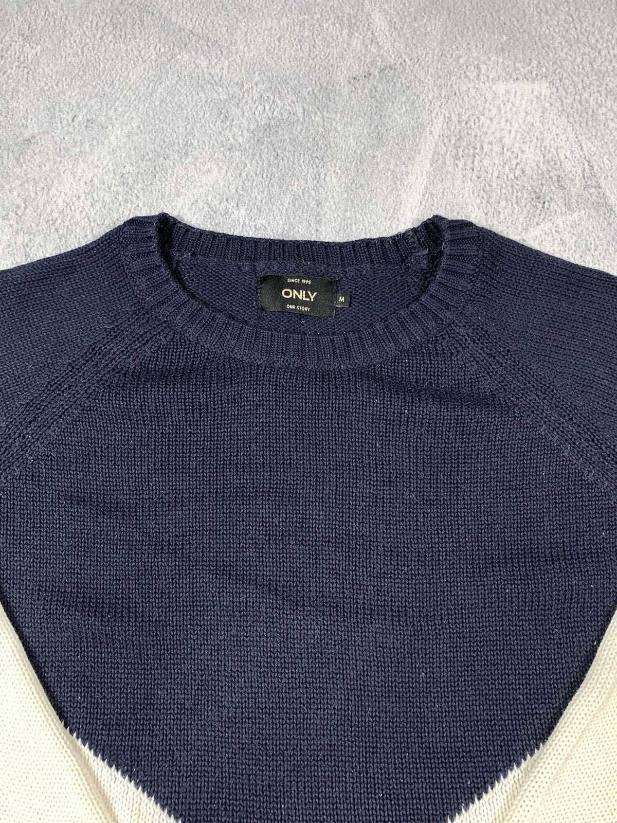 Japanese Brand × Vintage Vintage Y2K Japanese sweater streetwear style size M Size US M / EU 48-50 / 2 - 5 Thumbnail