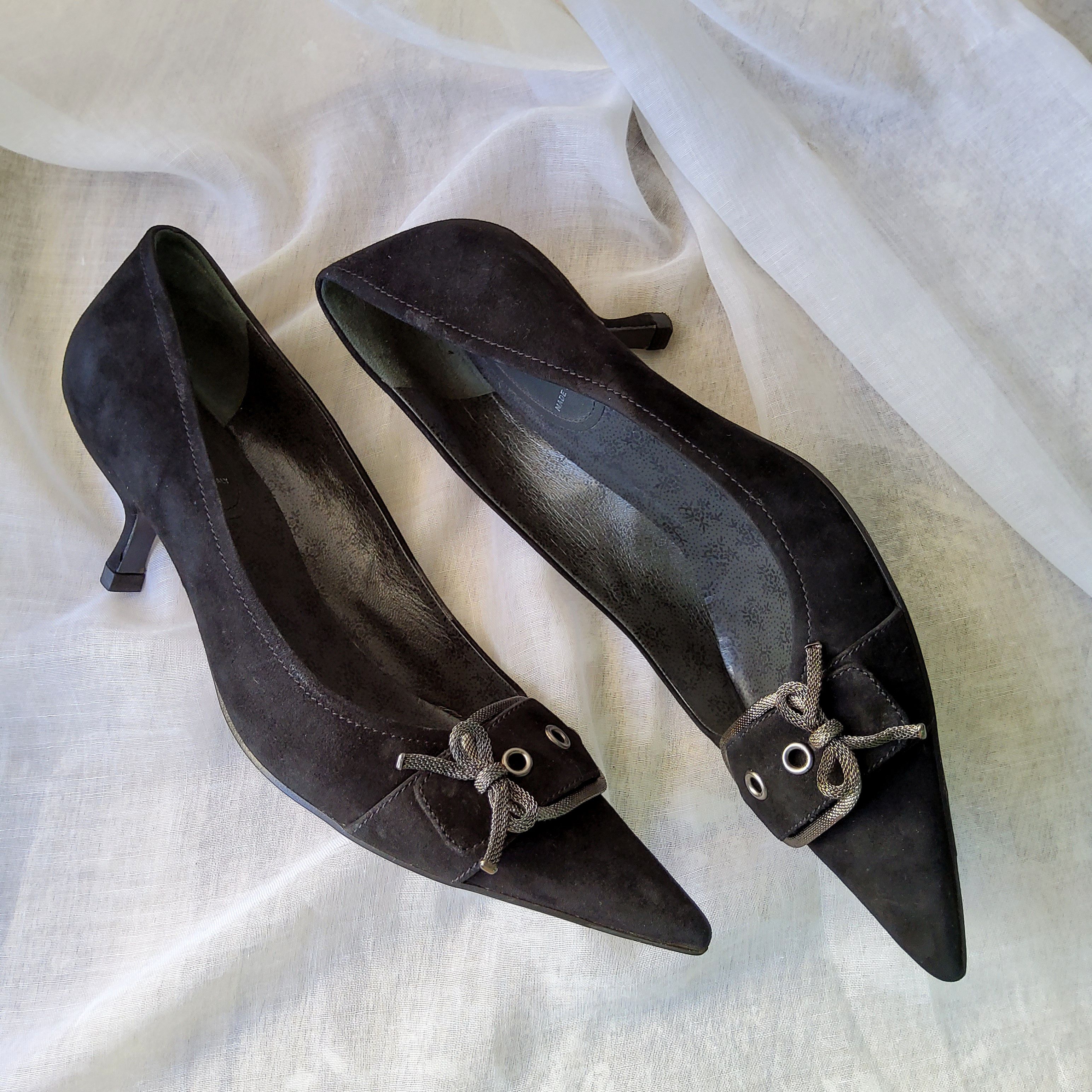 Miu Miu Miu Miu vintage y2k suede leather buckle pointy kitten heels Size US 10 / IT 40 - 7 Thumbnail