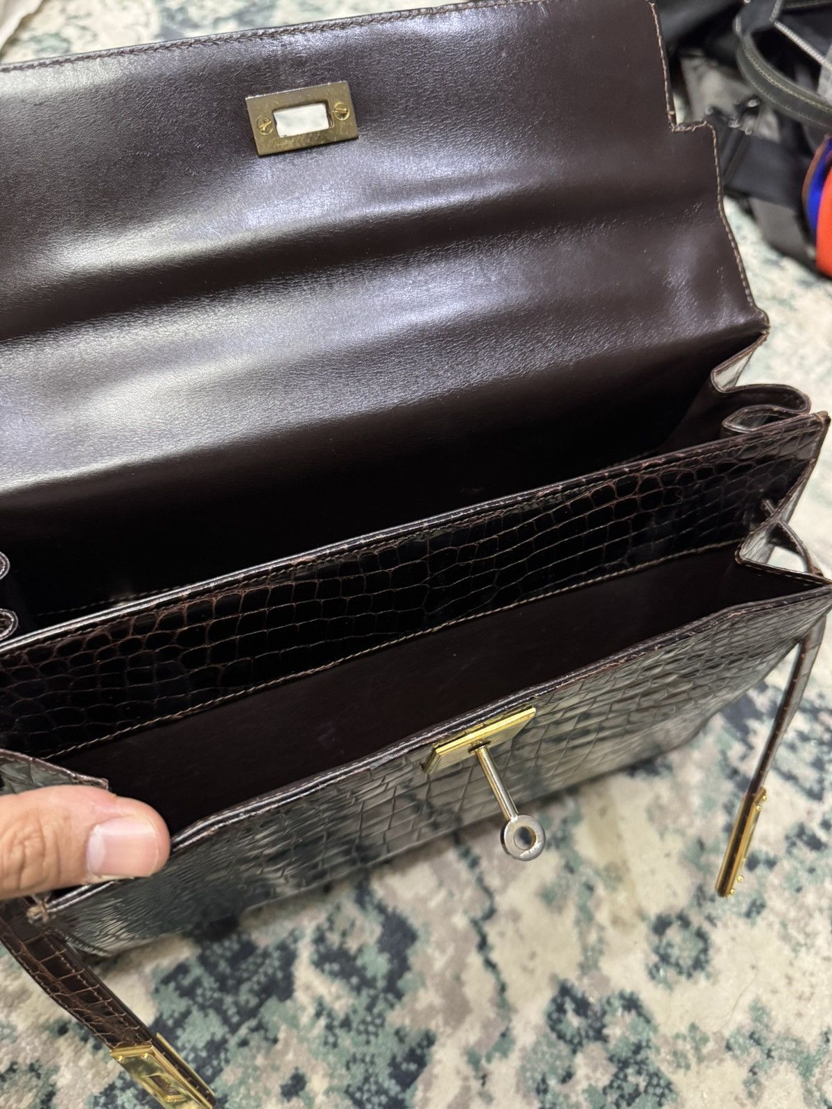 Genuine Leather VINTAGE BIANCHI & NARDI DARK BROWN CROCODILE LEATHER BAG Size ONE SIZE - 8 Thumbnail