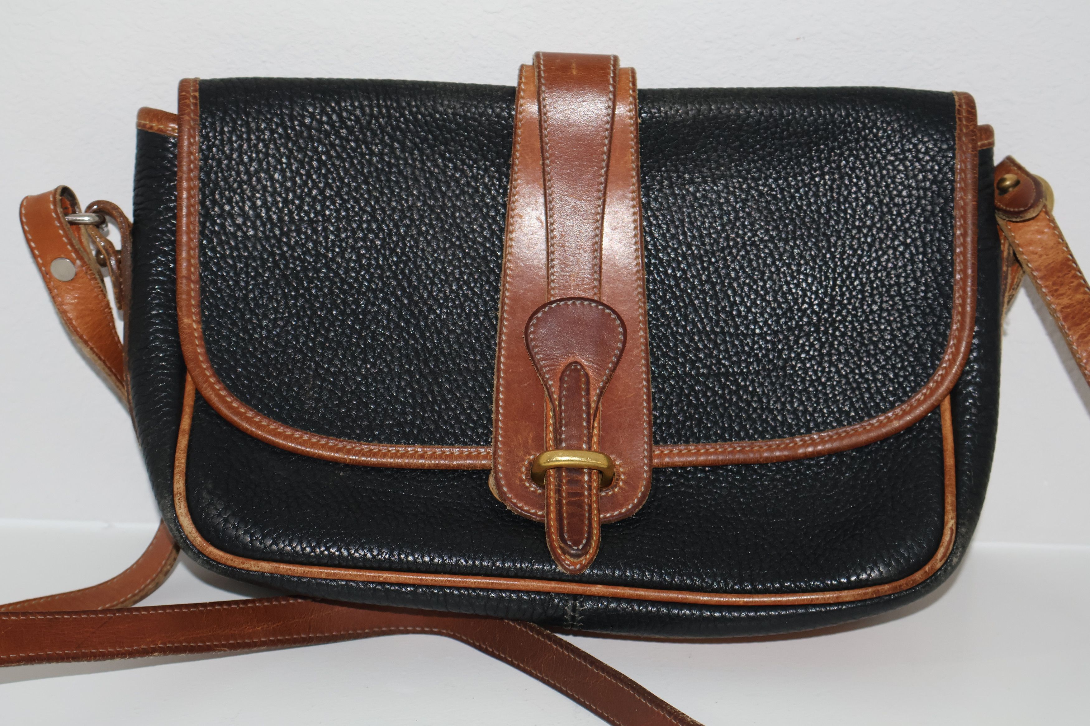Dooney & Bourke Dooney & Bourke Black Brown Leather Equestrian Shoulder Bag Size ONE SIZE - 2 Thumbnail
