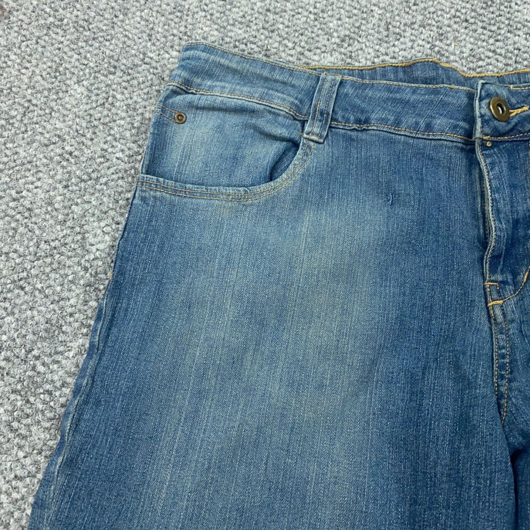Vintage Standard Clothing Jeans Womens Size 19/20 Blue Faded Stretch Rhinestones Size 38" / US 16 / IT 52 - 4 Thumbnail