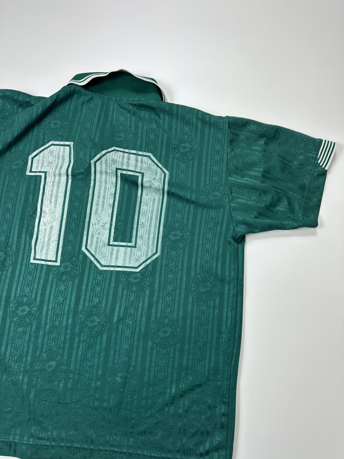 Lotto Sport Ferencvaros Lotto Soccer 90's Jersey Logo Vintage Size US L / EU 52-54 / 3 - 14 Thumbnail