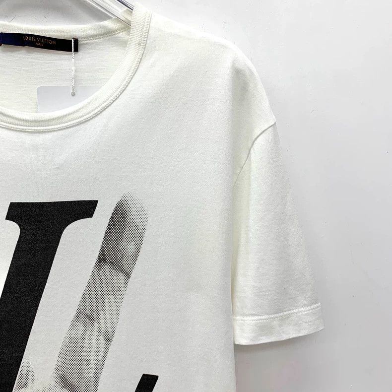 Louis Vuitton Louis Vuitton White Victory Finger printed cotton crew nec Size US XS / EU 42 / 0 - 3 Thumbnail
