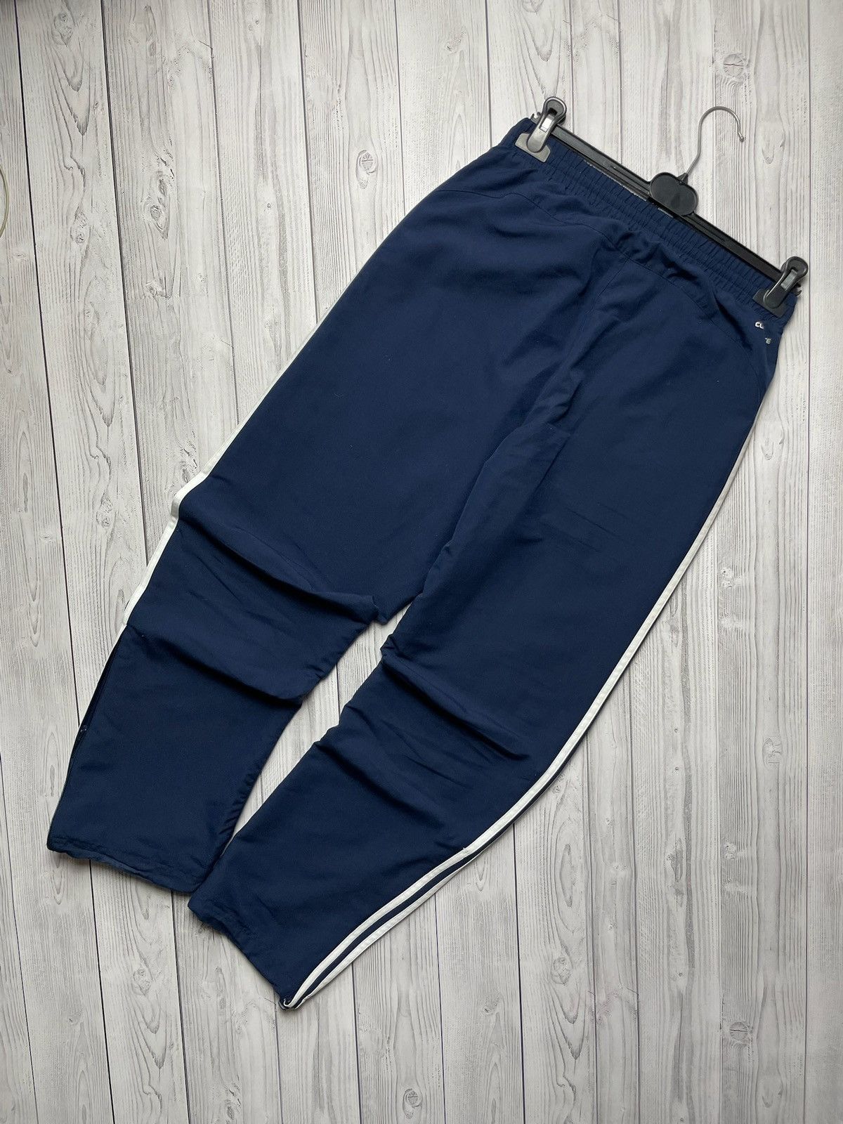 Adidas × Vintage Vintage adidas essentials performance pants drill Y2K Size US 32 / EU 48 - 6 Thumbnail