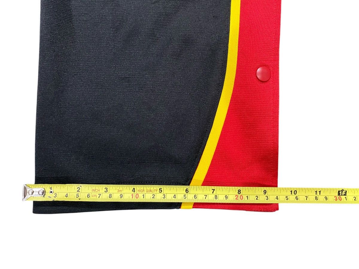 Champion Vintage CHAMPION Full Snap Button Track Pant Size US 37 - 18 Thumbnail