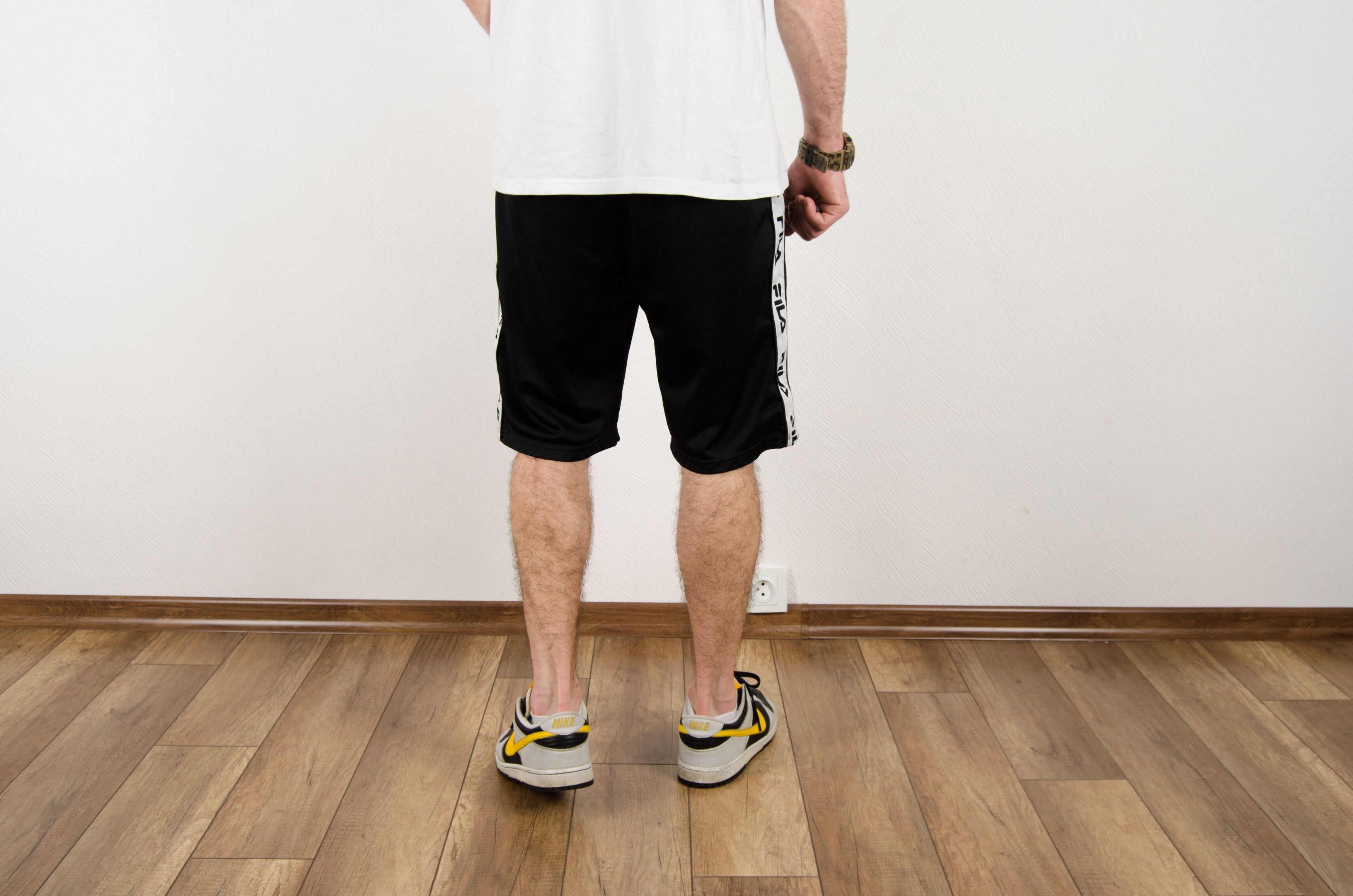 Fila Vintage Fila Shorts Track Multilogo Size US 34 / EU 50 - 3 Thumbnail